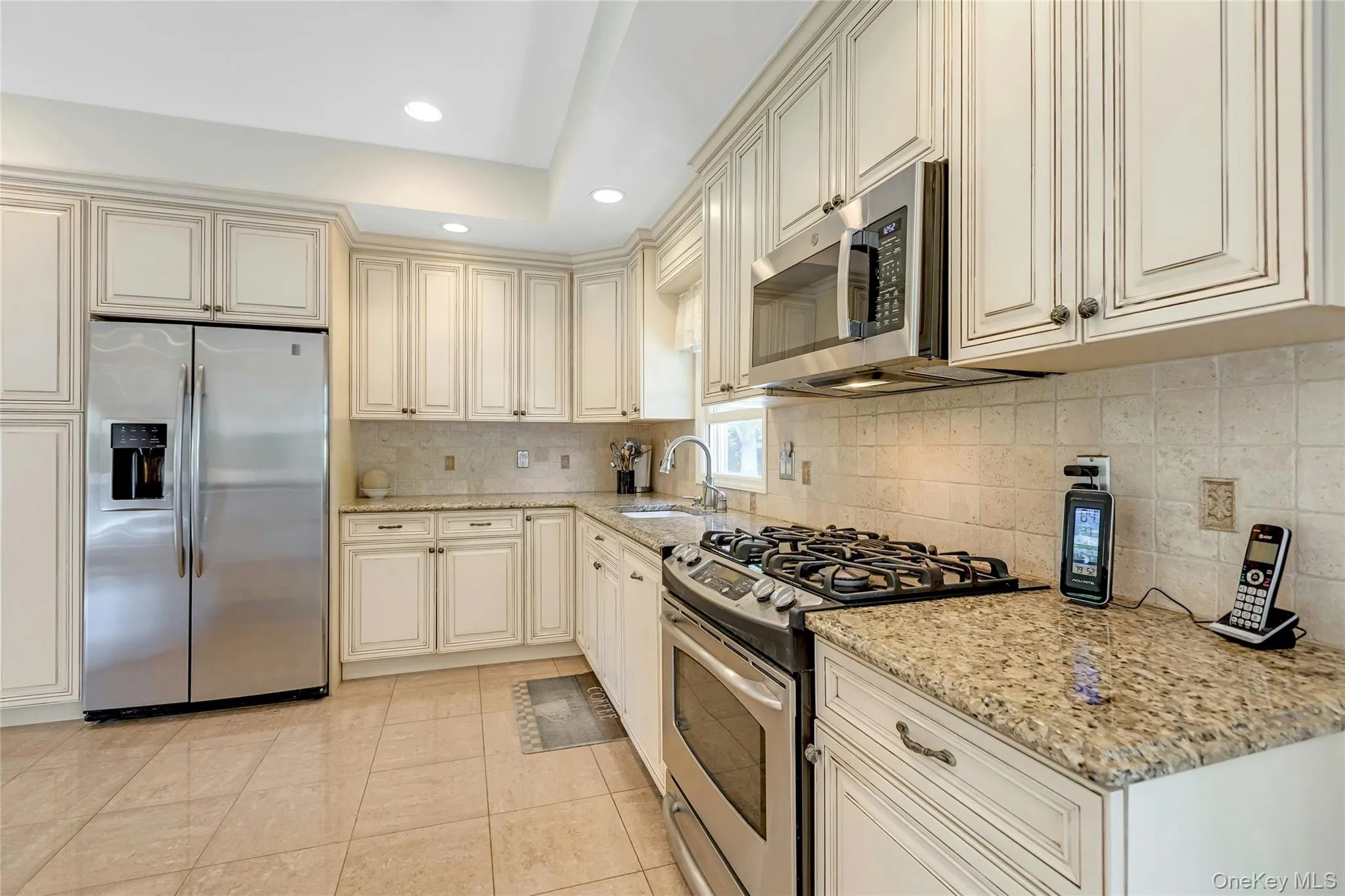 61 Yale Avenue, Islip, NY, 3 Bedrooms Bedrooms, 9 Rooms Rooms,2 BathroomsBathrooms,Residential,For Rent,Yale,0,KEY1017429 61 Yale Avenue, Islip, NY, 3 Bedrooms Bedrooms, 9 Rooms Rooms,2 BathroomsBathrooms,Residential,For Rent,Yale,0,KEY1017429