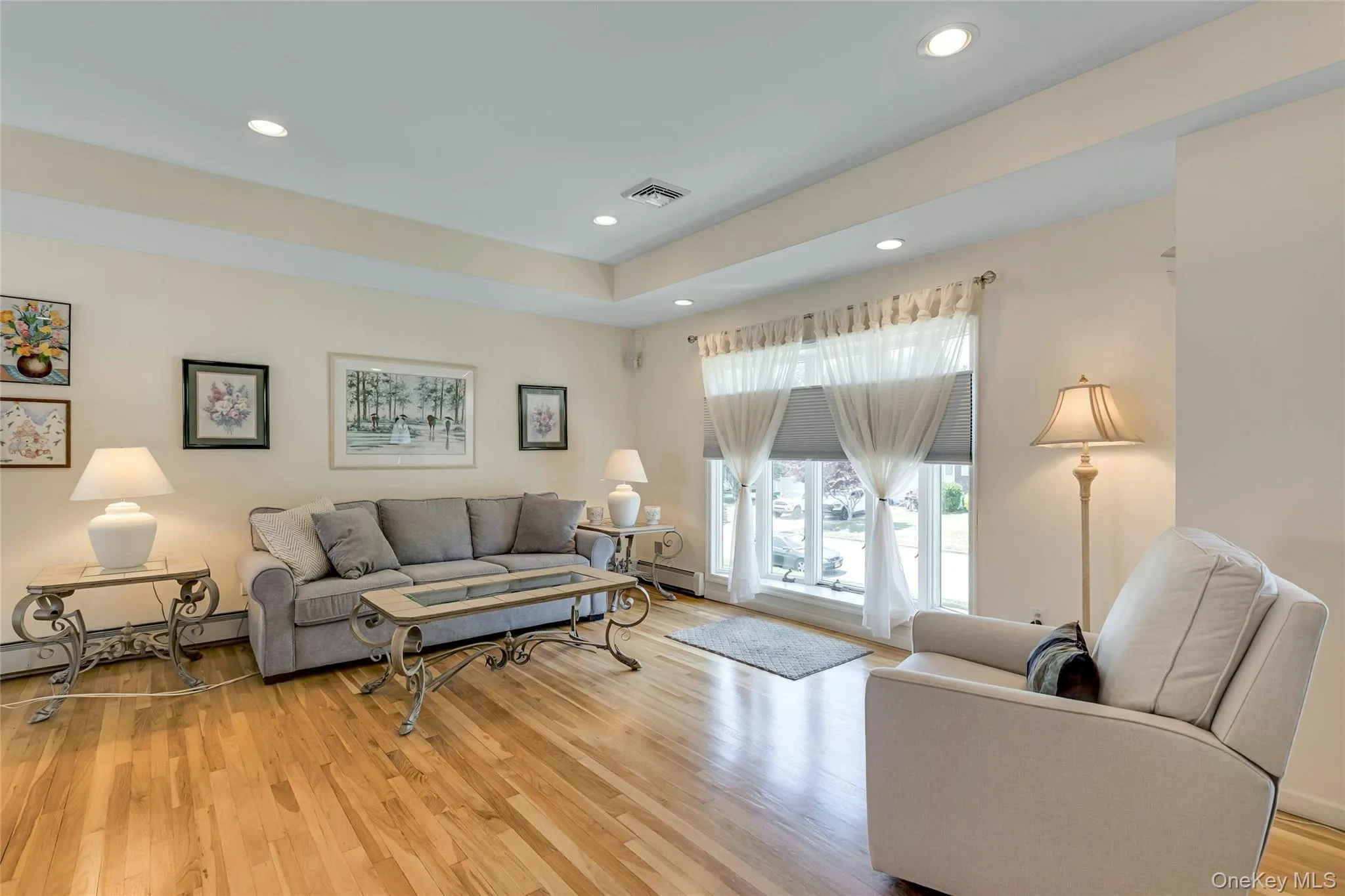61 Yale Avenue, Islip, NY, 3 Bedrooms Bedrooms, 9 Rooms Rooms,2 BathroomsBathrooms,Residential,For Rent,Yale,0,KEY1017429 61 Yale Avenue, Islip, NY, 3 Bedrooms Bedrooms, 9 Rooms Rooms,2 BathroomsBathrooms,Residential,For Rent,Yale,0,KEY1017429