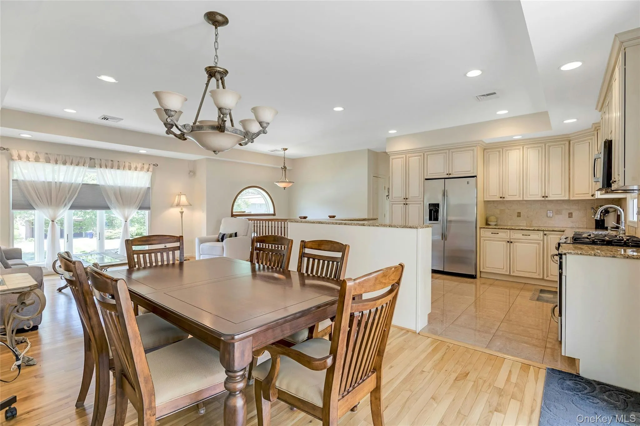 61 Yale Avenue, Islip, NY, 3 Bedrooms Bedrooms, 9 Rooms Rooms,2 BathroomsBathrooms,Residential,For Rent,Yale,0,KEY1017429 61 Yale Avenue, Islip, NY, 3 Bedrooms Bedrooms, 9 Rooms Rooms,2 BathroomsBathrooms,Residential,For Rent,Yale,0,KEY1017429