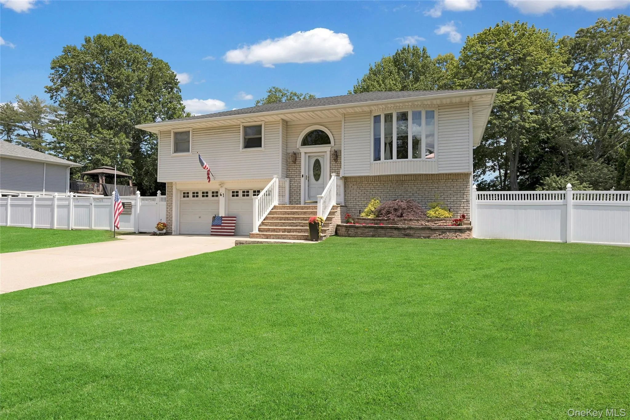 61 Yale Avenue, Islip, NY, 3 Bedrooms Bedrooms, 9 Rooms Rooms,2 BathroomsBathrooms,Residential,For Rent,Yale,0,KEY1017429 61 Yale Avenue, Islip, NY, 3 Bedrooms Bedrooms, 9 Rooms Rooms,2 BathroomsBathrooms,Residential,For Rent,Yale,0,KEY1017429