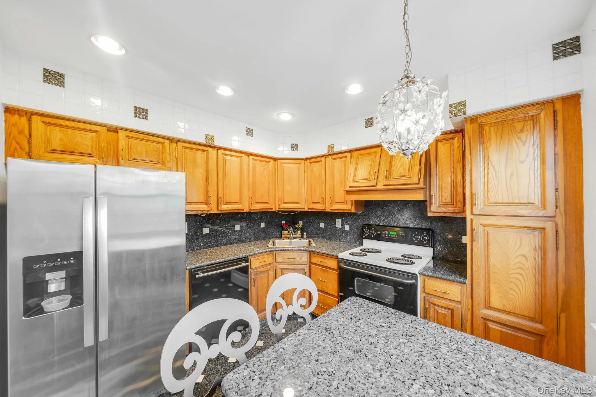 11 Springwood Drive, Babylon, NY, 1 Bedroom Bedrooms, 4 Rooms Rooms,1 BathroomBathrooms,Residential,For Rent,Springwood,0,KEY1017430 11 Springwood Drive, Babylon, NY, 1 Bedroom Bedrooms, 4 Rooms Rooms,1 BathroomBathrooms,Residential,For Rent,Springwood,0,KEY1017430