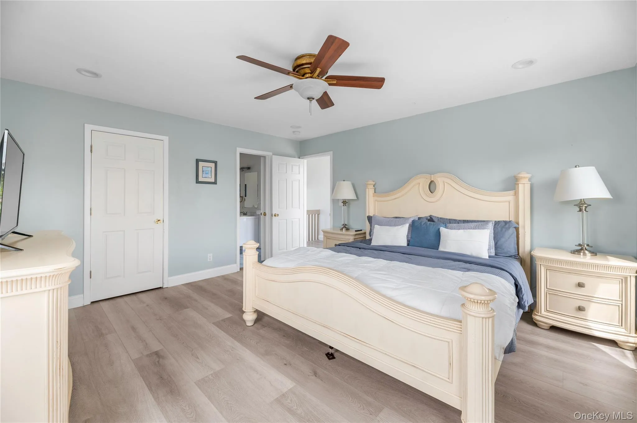 187 Cottage, Islip, NY, 4 Bedrooms Bedrooms, 9 Rooms Rooms,2 BathroomsBathrooms,Residential,For Rent,Cottage,0,KEY1017437 187 Cottage, Islip, NY, 4 Bedrooms Bedrooms, 9 Rooms Rooms,2 BathroomsBathrooms,Residential,For Rent,Cottage,0,KEY1017437