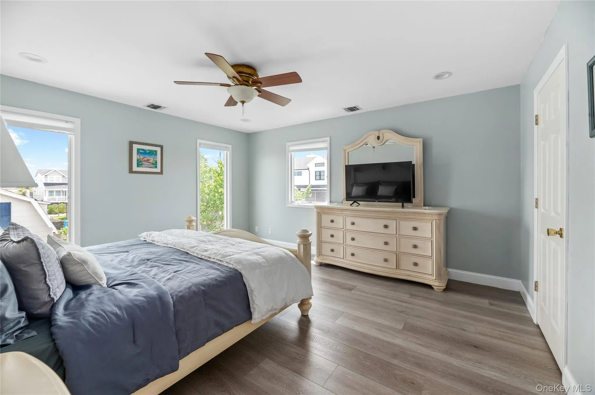 187 Cottage, Islip, NY, 4 Bedrooms Bedrooms, 9 Rooms Rooms,2 BathroomsBathrooms,Residential,For Rent,Cottage,0,KEY1017437 187 Cottage, Islip, NY, 4 Bedrooms Bedrooms, 9 Rooms Rooms,2 BathroomsBathrooms,Residential,For Rent,Cottage,0,KEY1017437