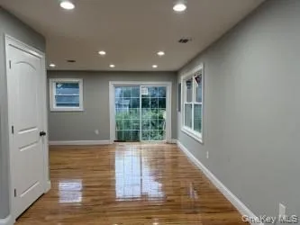 214 FOREST Road, Brookhaven, NY, 6 Bedrooms Bedrooms, 11 Rooms Rooms,3 BathroomsBathrooms,Residential,For Rent,FOREST,0,KEY1017447 214 FOREST Road, Brookhaven, NY, 6 Bedrooms Bedrooms, 11 Rooms Rooms,3 BathroomsBathrooms,Residential,For Rent,FOREST,0,KEY1017447