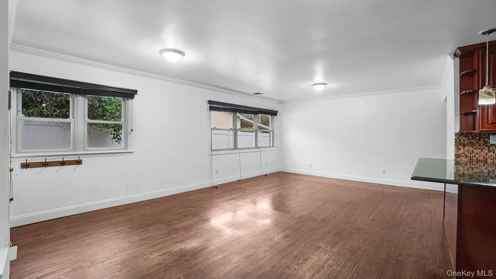 185 17th Street, Huntington, NY, 2 Bedrooms Bedrooms, 7 Rooms Rooms,3 BathroomsBathrooms,Residential,For Rent,17th,0,1017452 185 17th Street, Huntington, NY, 2 Bedrooms Bedrooms, 7 Rooms Rooms,3 BathroomsBathrooms,Residential,For Rent,17th,0,1017452