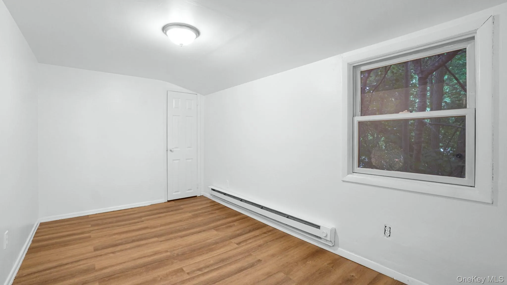 185 17th Street, Huntington, NY, 2 Bedrooms Bedrooms, 7 Rooms Rooms,3 BathroomsBathrooms,Residential,For Rent,17th,0,1017452 185 17th Street, Huntington, NY, 2 Bedrooms Bedrooms, 7 Rooms Rooms,3 BathroomsBathrooms,Residential,For Rent,17th,0,1017452