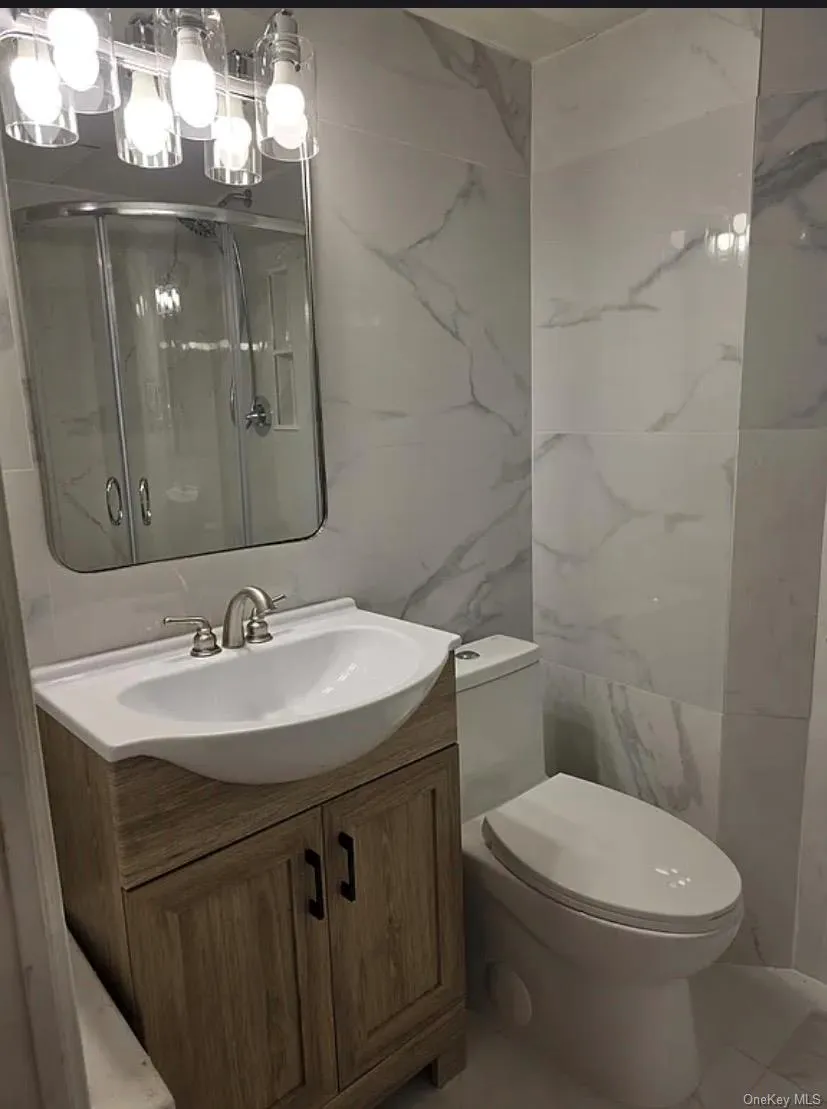 2 Hill Park Avenue, North Hempstead, NY, 1 Bedroom Bedrooms, 3 Rooms Rooms,1 BathroomBathrooms,Residential Lease,For Rent,Hill Park,0,1017453 2 Hill Park Avenue, North Hempstead, NY, 1 Bedroom Bedrooms, 3 Rooms Rooms,1 BathroomBathrooms,Residential Lease,For Rent,Hill Park,0,1017453