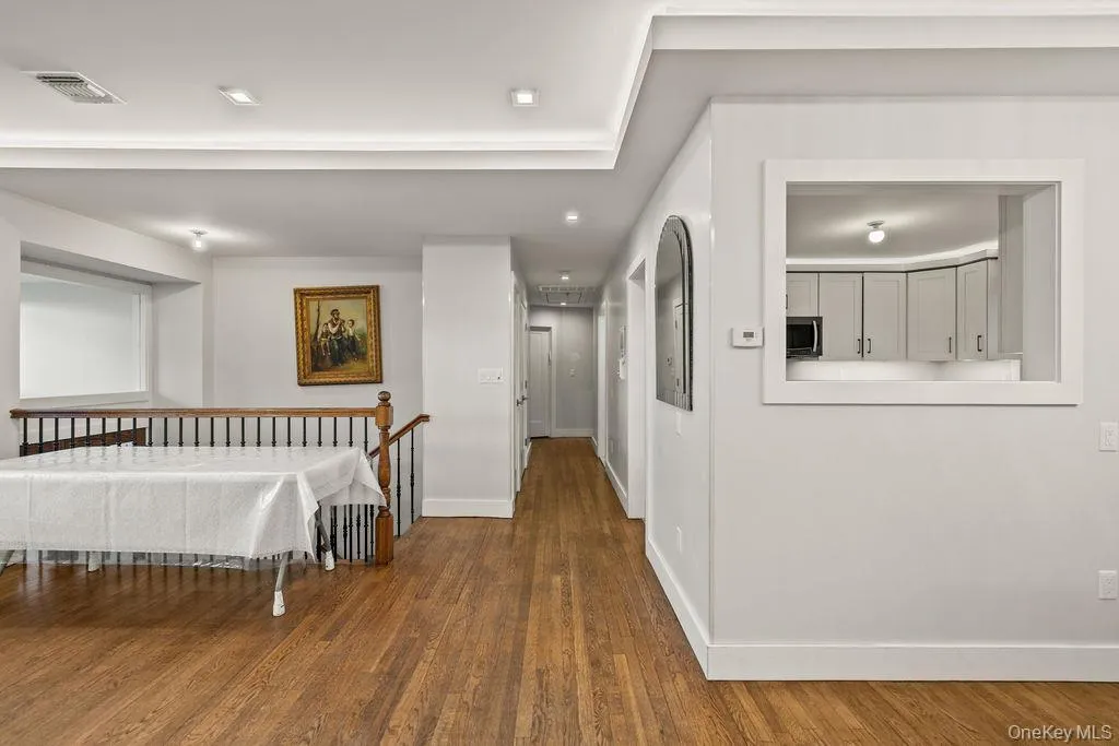 31 Beckett Court, Ramapo, NY, 5 Bedrooms Bedrooms, 10 Rooms Rooms,4 BathroomsBathrooms,Residential,For Rent,Beckett,0,1017458 31 Beckett Court, Ramapo, NY, 5 Bedrooms Bedrooms, 10 Rooms Rooms,4 BathroomsBathrooms,Residential,For Rent,Beckett,0,1017458