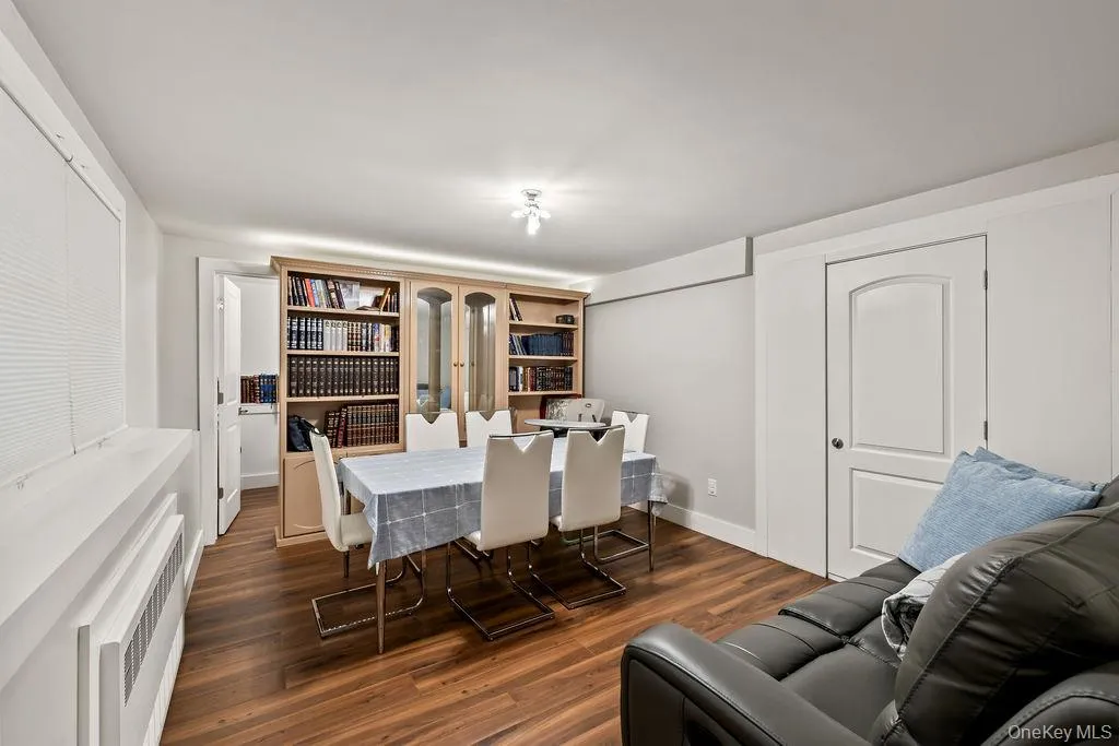 31 Beckett Court, Ramapo, NY, 5 Bedrooms Bedrooms, 10 Rooms Rooms,4 BathroomsBathrooms,Residential,For Rent,Beckett,0,1017458 31 Beckett Court, Ramapo, NY, 5 Bedrooms Bedrooms, 10 Rooms Rooms,4 BathroomsBathrooms,Residential,For Rent,Beckett,0,1017458
