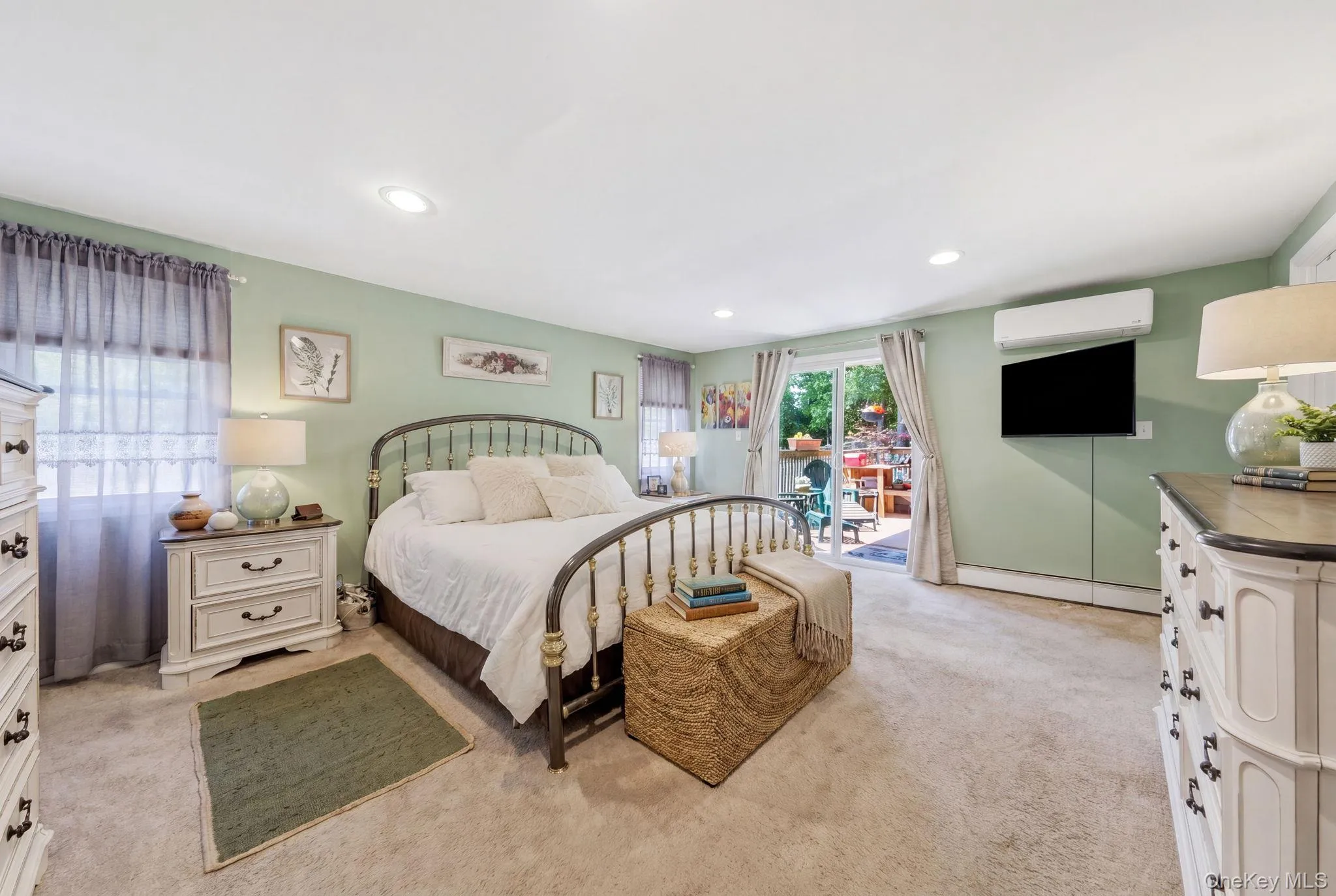 36 Sayville Road, Brookhaven, NY, 7 Bedrooms Bedrooms, 8 Rooms Rooms,3 BathroomsBathrooms,Residential,For Rent,Sayville,0,1017459 36 Sayville Road, Brookhaven, NY, 7 Bedrooms Bedrooms, 8 Rooms Rooms,3 BathroomsBathrooms,Residential,For Rent,Sayville,0,1017459
