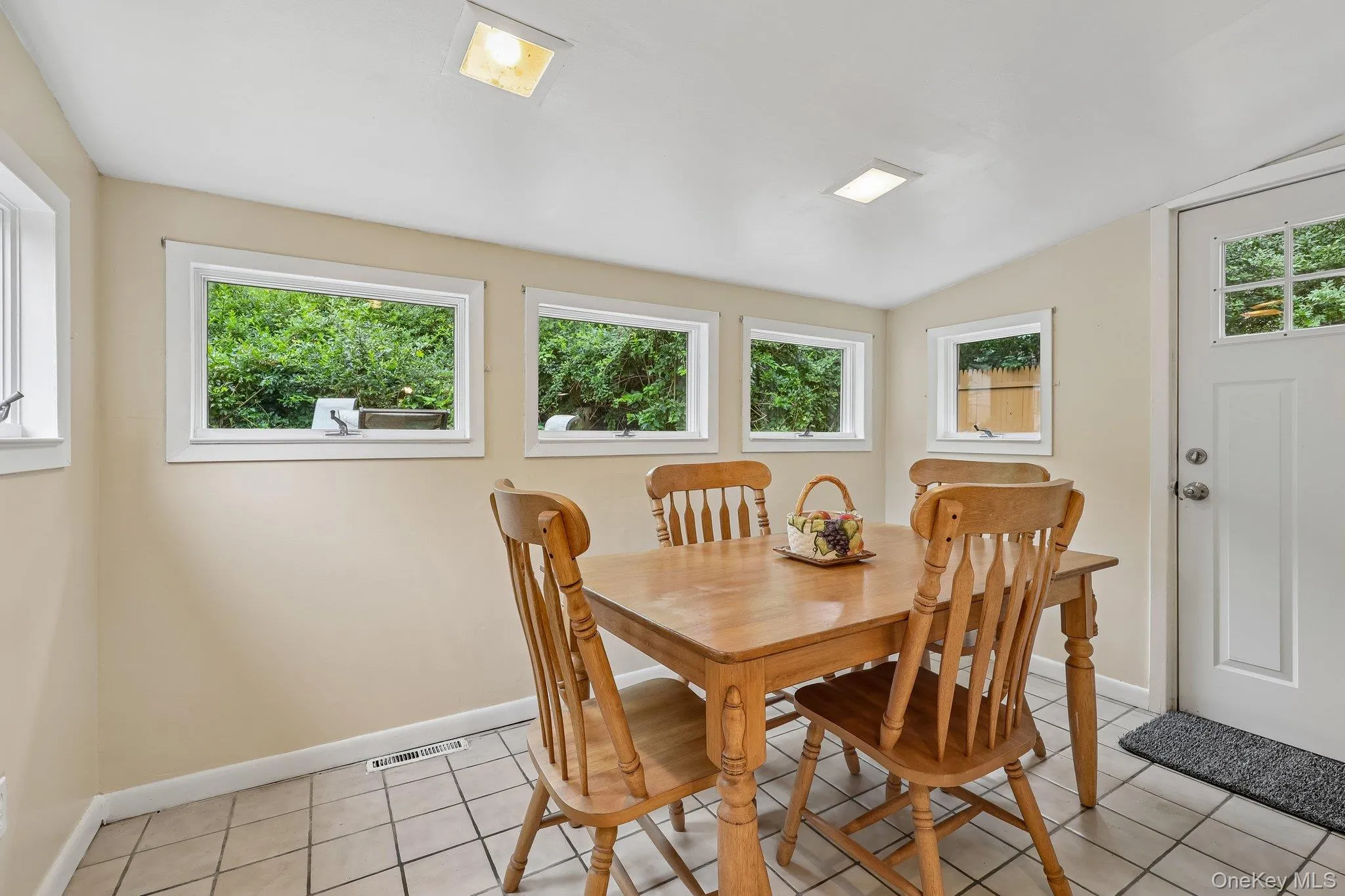 25 Sylvan Trail, Blooming Grove, NY, 3 Bedrooms Bedrooms, 6 Rooms Rooms,1 BathroomBathrooms,Residential,For Rent,Sylvan,0,KEY1017469 25 Sylvan Trail, Blooming Grove, NY, 3 Bedrooms Bedrooms, 6 Rooms Rooms,1 BathroomBathrooms,Residential,For Rent,Sylvan,0,KEY1017469
