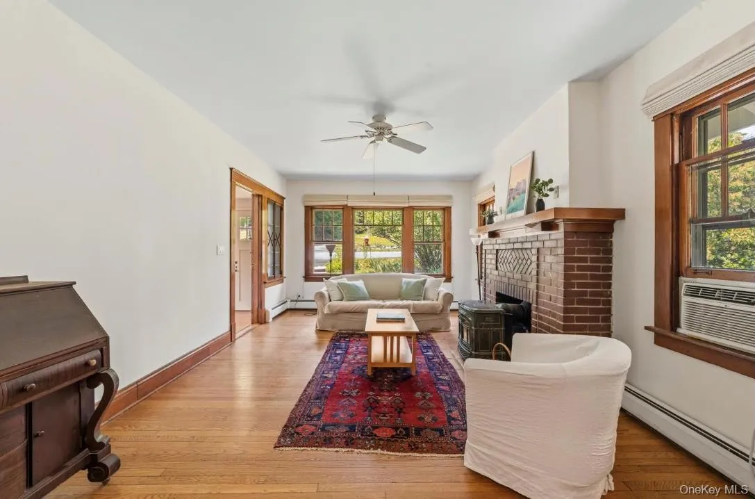 71 Stephens Road, Orangetown, NY, 3 Bedrooms Bedrooms, 6 Rooms Rooms,2 BathroomsBathrooms,Residential,For Rent,Stephens,0,1017472 71 Stephens Road, Orangetown, NY, 3 Bedrooms Bedrooms, 6 Rooms Rooms,2 BathroomsBathrooms,Residential,For Rent,Stephens,0,1017472