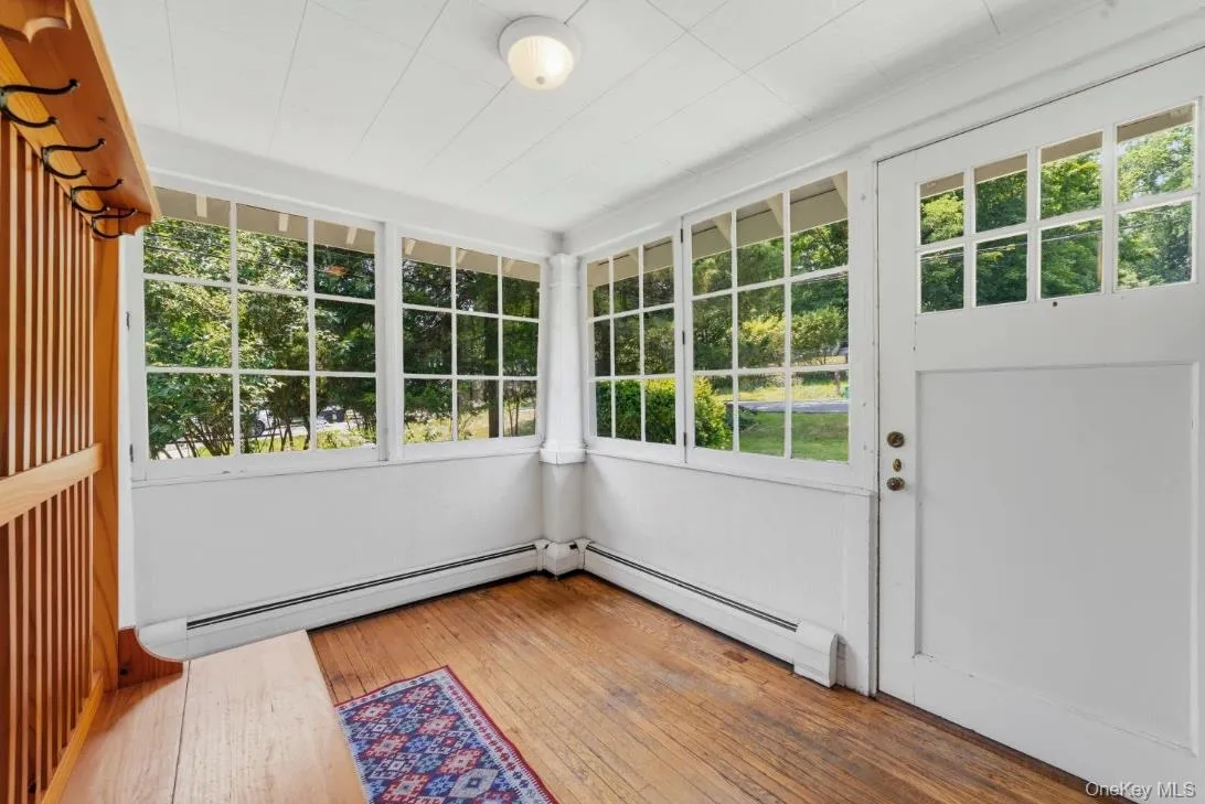 71 Stephens Road, Orangetown, NY, 3 Bedrooms Bedrooms, 6 Rooms Rooms,2 BathroomsBathrooms,Residential,For Rent,Stephens,0,1017472 71 Stephens Road, Orangetown, NY, 3 Bedrooms Bedrooms, 6 Rooms Rooms,2 BathroomsBathrooms,Residential,For Rent,Stephens,0,1017472