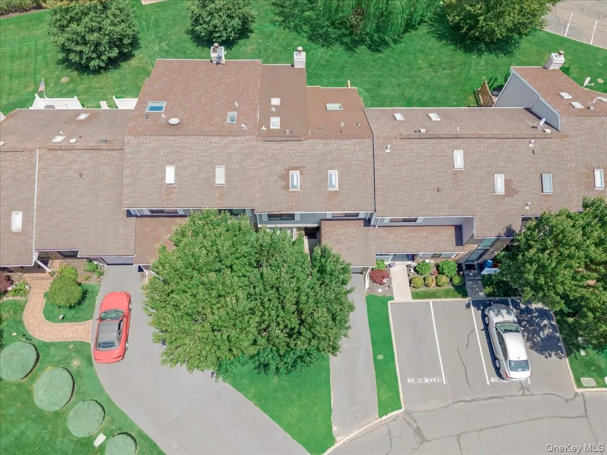 181 North Lane, Smithtown, NY, 2 Bedrooms Bedrooms, 7 Rooms Rooms,2 BathroomsBathrooms,Residential,For Rent,North,0,KEY1017473 181 North Lane, Smithtown, NY, 2 Bedrooms Bedrooms, 7 Rooms Rooms,2 BathroomsBathrooms,Residential,For Rent,North,0,KEY1017473