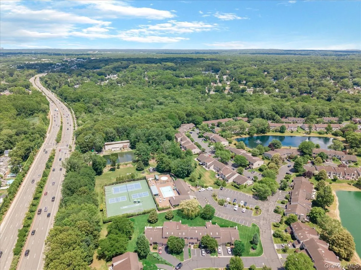 181 North Lane, Smithtown, NY, 2 Bedrooms Bedrooms, 7 Rooms Rooms,2 BathroomsBathrooms,Residential,For Rent,North,0,KEY1017473 181 North Lane, Smithtown, NY, 2 Bedrooms Bedrooms, 7 Rooms Rooms,2 BathroomsBathrooms,Residential,For Rent,North,0,KEY1017473