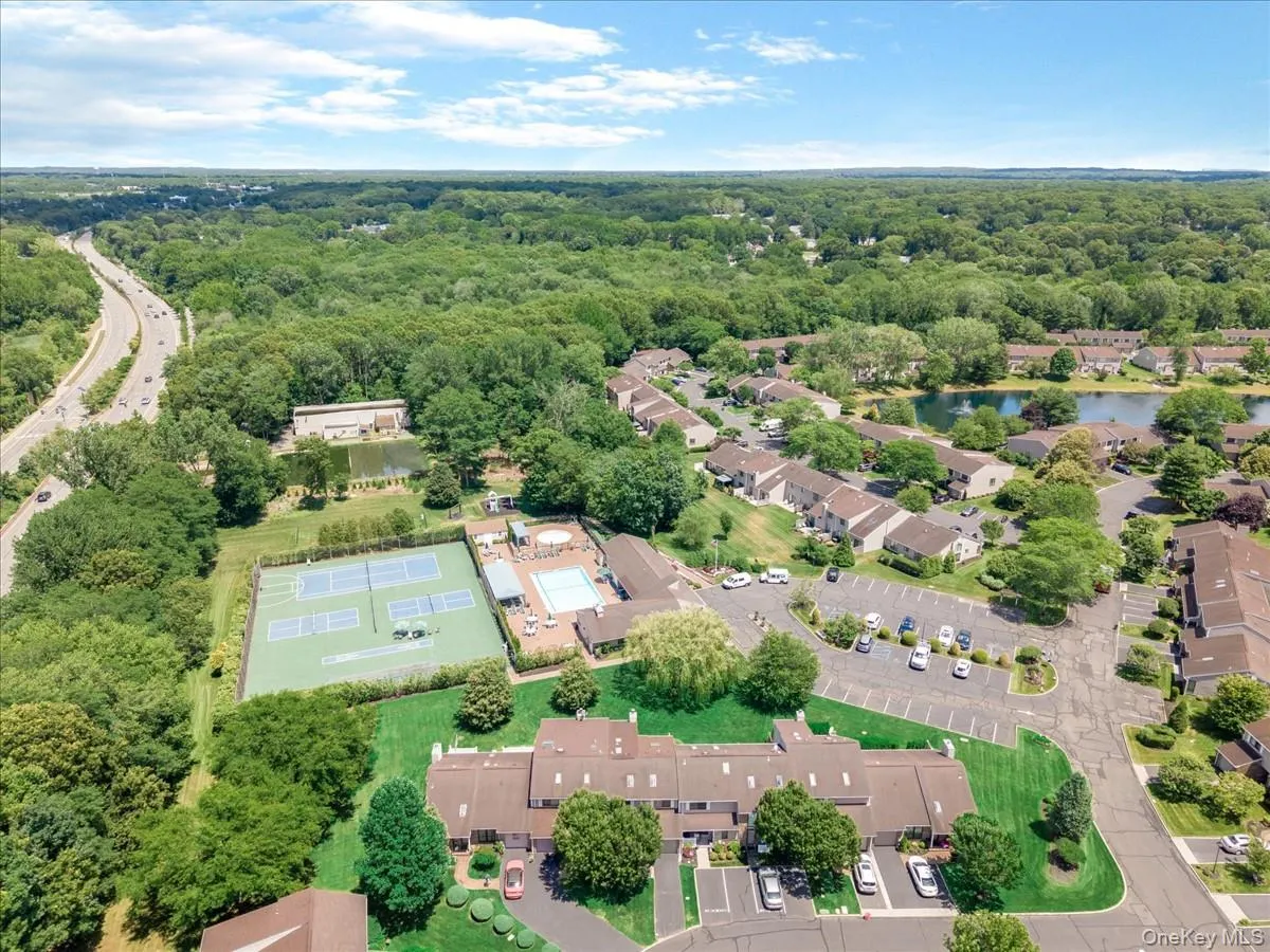 181 North Lane, Smithtown, NY, 2 Bedrooms Bedrooms, 7 Rooms Rooms,2 BathroomsBathrooms,Residential,For Rent,North,0,KEY1017473 181 North Lane, Smithtown, NY, 2 Bedrooms Bedrooms, 7 Rooms Rooms,2 BathroomsBathrooms,Residential,For Rent,North,0,KEY1017473