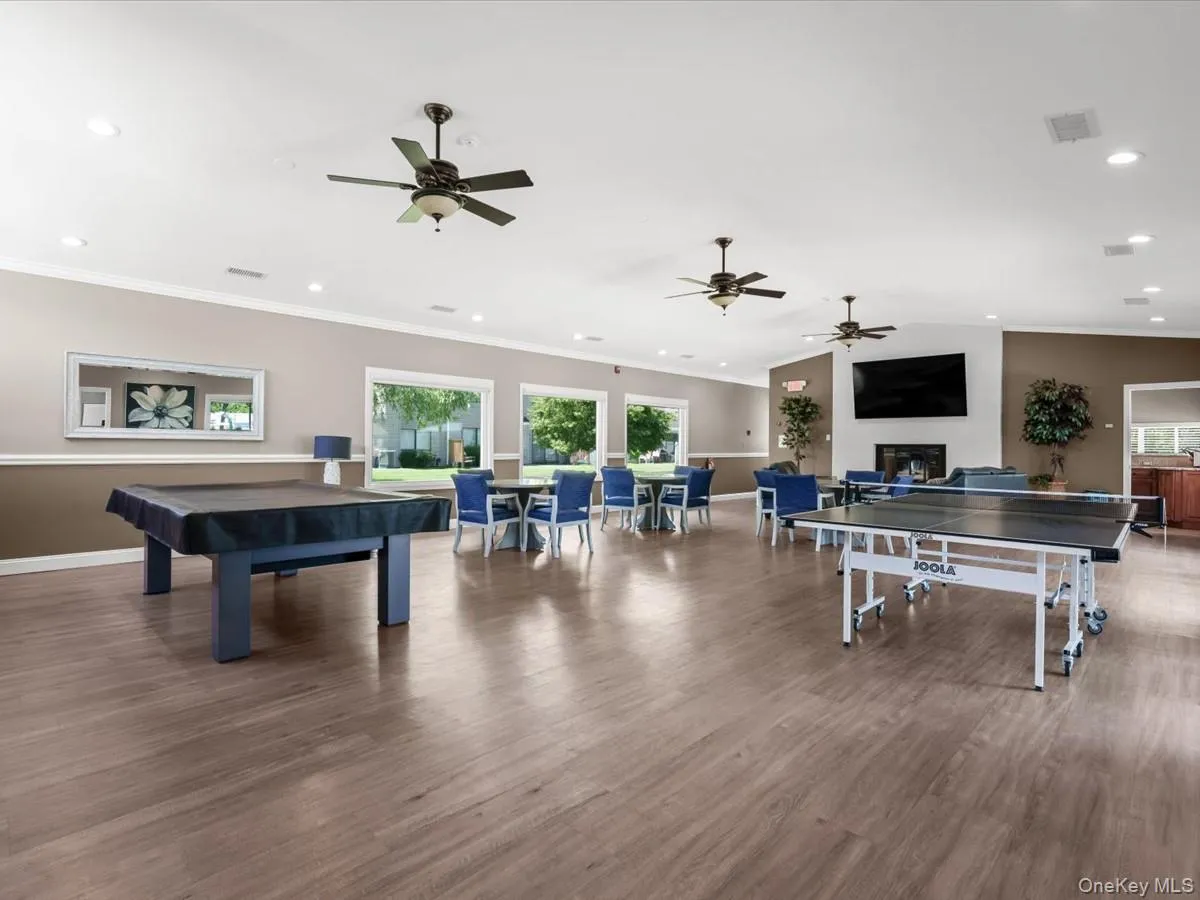 181 North Lane, Smithtown, NY, 2 Bedrooms Bedrooms, 7 Rooms Rooms,2 BathroomsBathrooms,Residential,For Rent,North,0,KEY1017473 181 North Lane, Smithtown, NY, 2 Bedrooms Bedrooms, 7 Rooms Rooms,2 BathroomsBathrooms,Residential,For Rent,North,0,KEY1017473