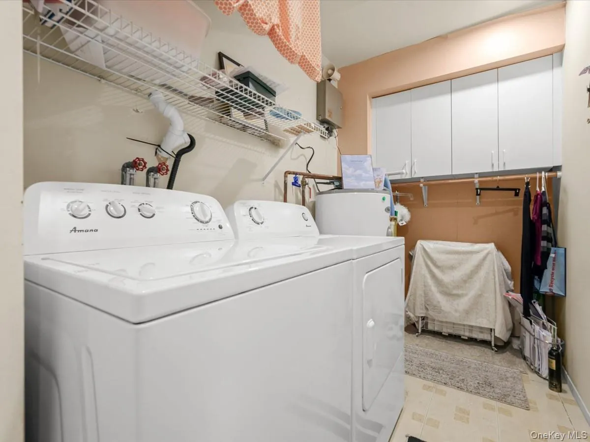 181 North Lane, Smithtown, NY, 2 Bedrooms Bedrooms, 7 Rooms Rooms,2 BathroomsBathrooms,Residential,For Rent,North,0,KEY1017473 181 North Lane, Smithtown, NY, 2 Bedrooms Bedrooms, 7 Rooms Rooms,2 BathroomsBathrooms,Residential,For Rent,North,0,KEY1017473