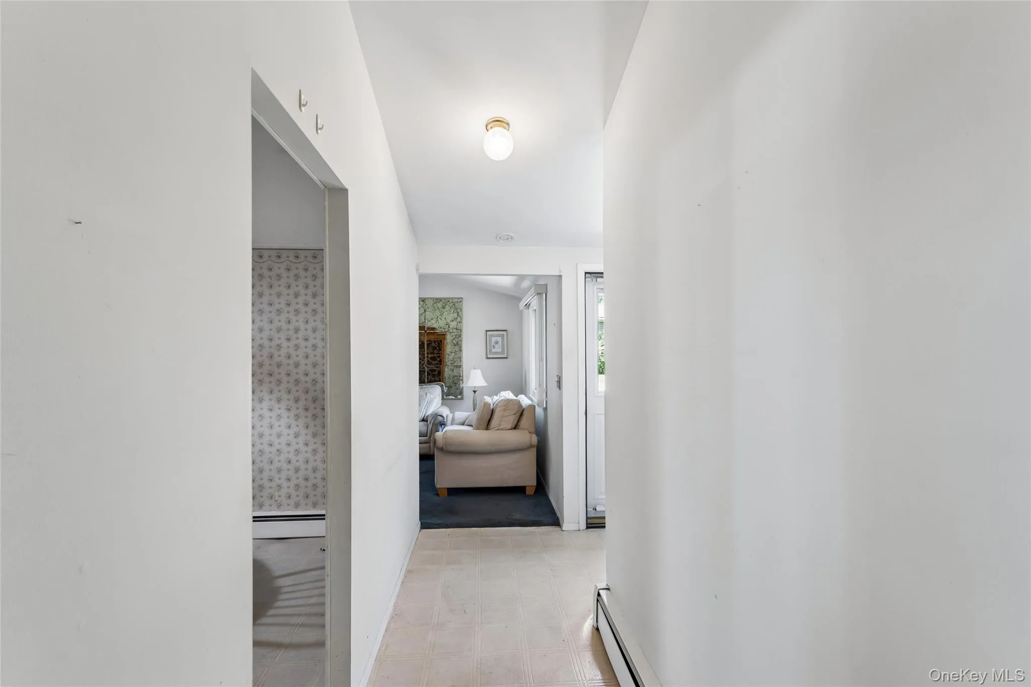 77 Masonic Avenue, Brookhaven, NY, 3 Bedrooms Bedrooms, 5 Rooms Rooms,1 BathroomBathrooms,Residential,For Rent,Masonic,0,KEY1017477 77 Masonic Avenue, Brookhaven, NY, 3 Bedrooms Bedrooms, 5 Rooms Rooms,1 BathroomBathrooms,Residential,For Rent,Masonic,0,KEY1017477
