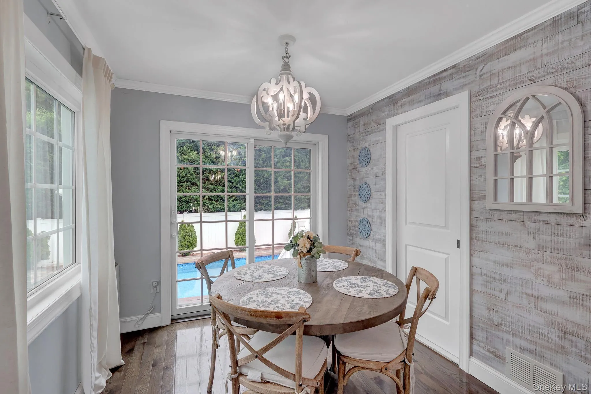 31 Leeds Lane, Babylon, NY, 4 Bedrooms Bedrooms, 8 Rooms Rooms,2 BathroomsBathrooms,Residential,For Rent,Leeds,0,KEY1017484 31 Leeds Lane, Babylon, NY, 4 Bedrooms Bedrooms, 8 Rooms Rooms,2 BathroomsBathrooms,Residential,For Rent,Leeds,0,KEY1017484