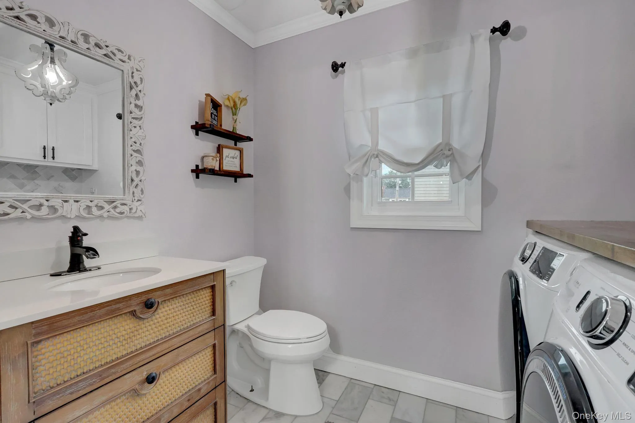 31 Leeds Lane, Babylon, NY, 4 Bedrooms Bedrooms, 8 Rooms Rooms,2 BathroomsBathrooms,Residential,For Rent,Leeds,0,KEY1017484 31 Leeds Lane, Babylon, NY, 4 Bedrooms Bedrooms, 8 Rooms Rooms,2 BathroomsBathrooms,Residential,For Rent,Leeds,0,KEY1017484