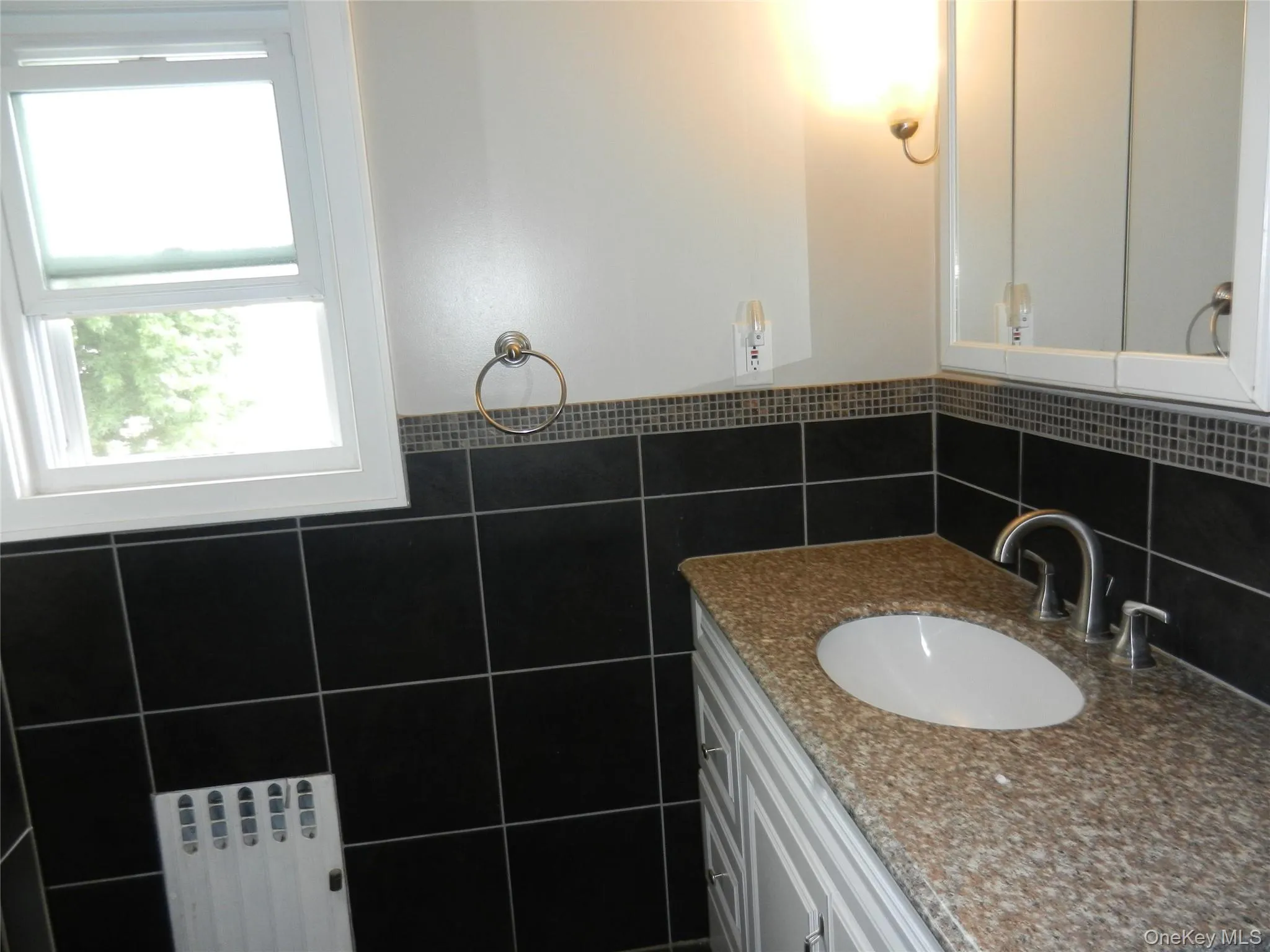 64 Avondale Street, Hempstead, NY, 5 Bedrooms Bedrooms, 11 Rooms Rooms,3 BathroomsBathrooms,Residential,For Rent,Avondale,0,1017485 64 Avondale Street, Hempstead, NY, 5 Bedrooms Bedrooms, 11 Rooms Rooms,3 BathroomsBathrooms,Residential,For Rent,Avondale,0,1017485