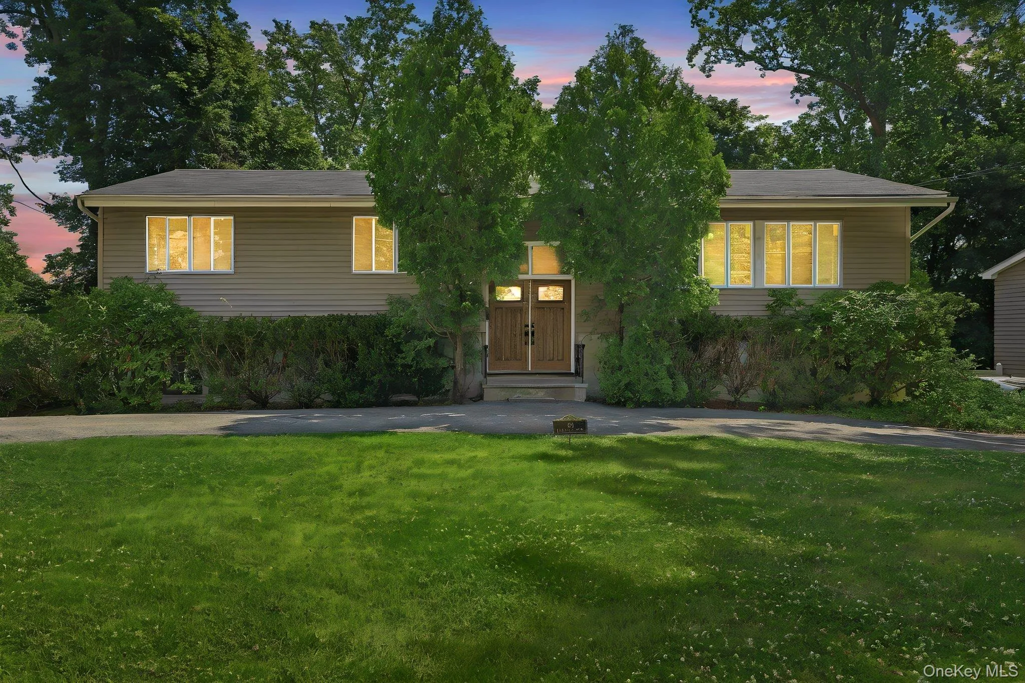 69 Crawford Terrace, New Rochelle, NY, 4 Bedrooms Bedrooms, 9 Rooms Rooms,3 BathroomsBathrooms,Residential,For Rent,Crawford,0,1017496 69 Crawford Terrace, New Rochelle, NY, 4 Bedrooms Bedrooms, 9 Rooms Rooms,3 BathroomsBathrooms,Residential,For Rent,Crawford,0,1017496