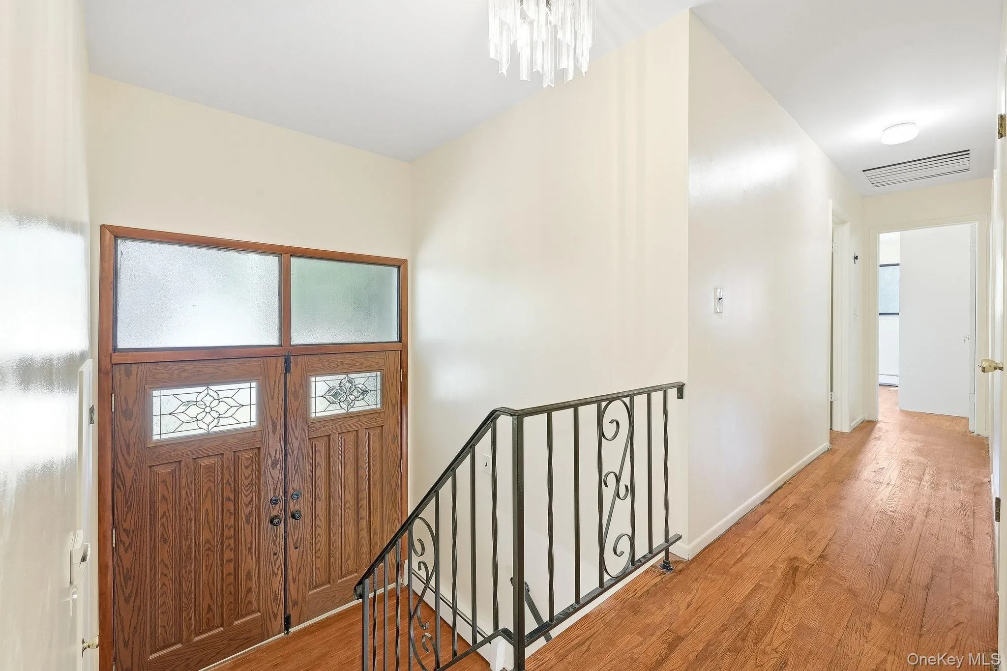 69 Crawford Terrace, New Rochelle, NY, 4 Bedrooms Bedrooms, 10 Rooms Rooms,3 BathroomsBathrooms,Residential,For Rent,Crawford,0,1017496 69 Crawford Terrace, New Rochelle, NY, 4 Bedrooms Bedrooms, 10 Rooms Rooms,3 BathroomsBathrooms,Residential,For Rent,Crawford,0,1017496