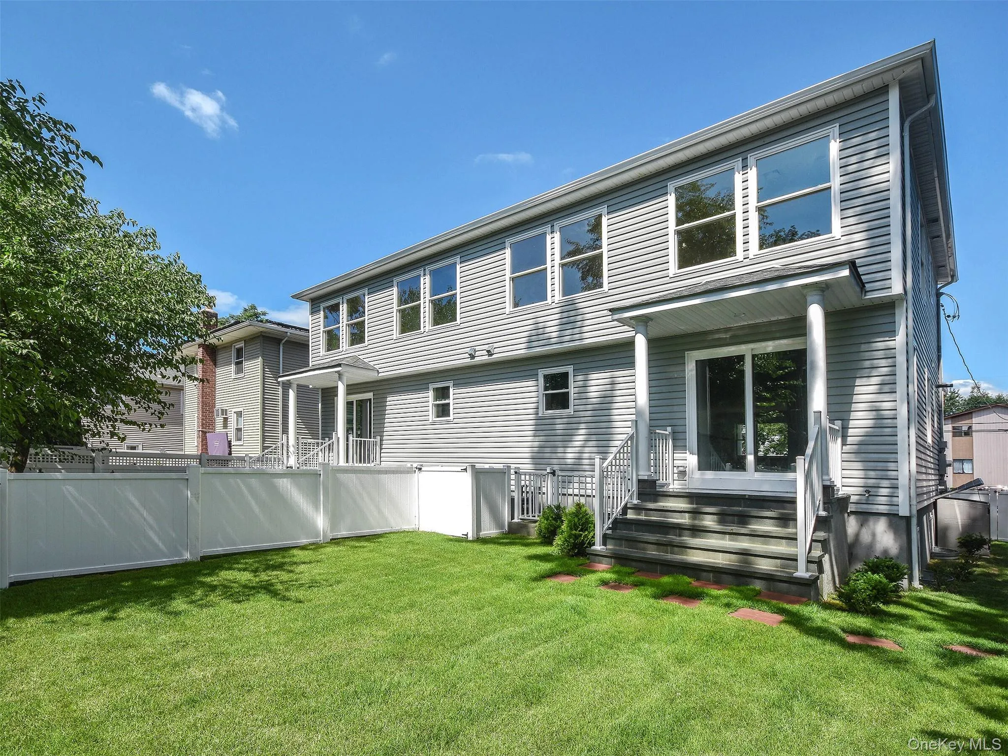 59A Hickory Road, North Hempstead, NY, 3 Bedrooms Bedrooms, 6 Rooms Rooms,2 BathroomsBathrooms,Residential Lease,For Rent,Hickory,0,1017497 59A Hickory Road, North Hempstead, NY, 3 Bedrooms Bedrooms, 6 Rooms Rooms,2 BathroomsBathrooms,Residential Lease,For Rent,Hickory,0,1017497