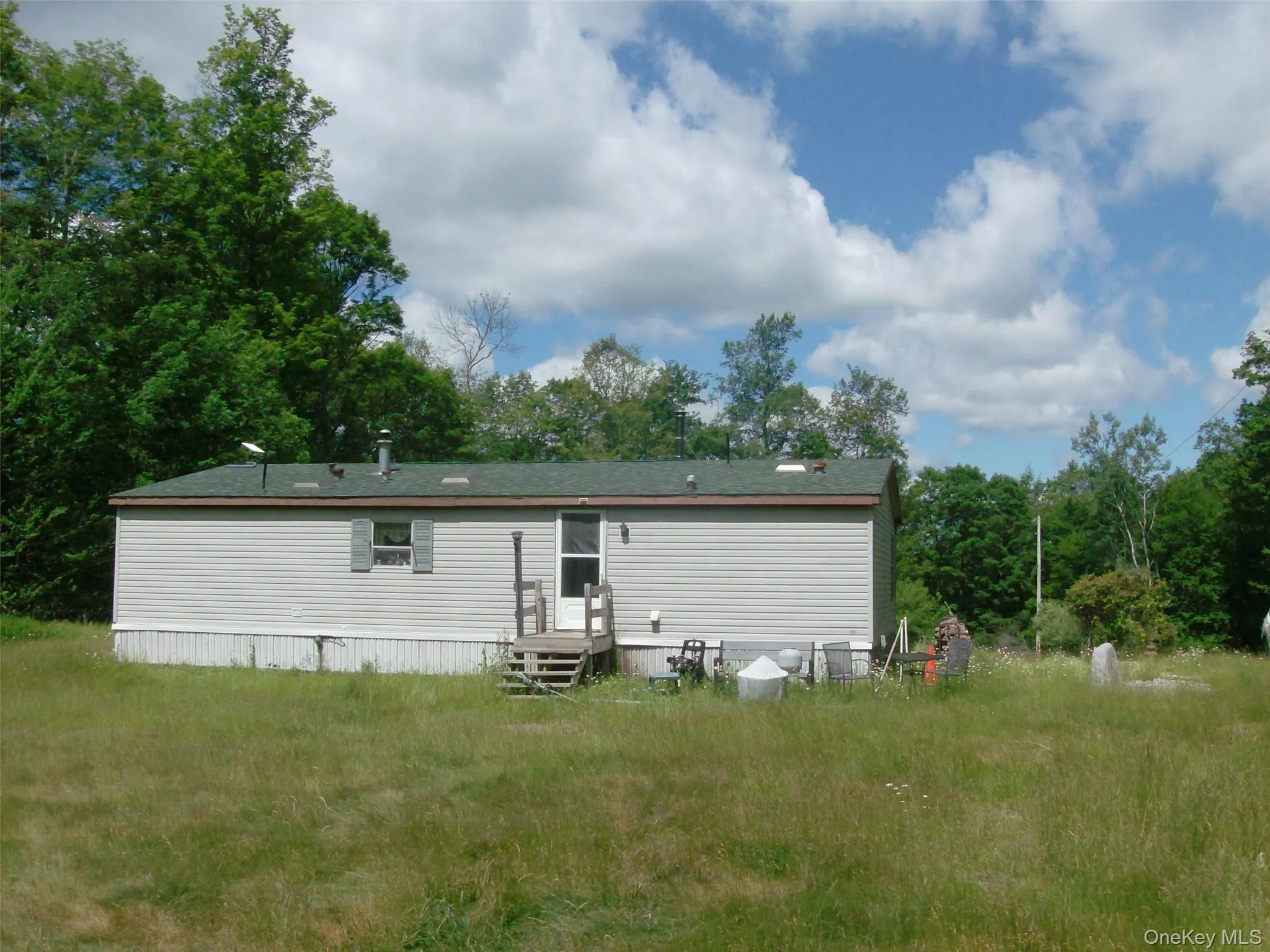 70 Bonnie Brook Road, Hancock, NY, 3 Bedrooms Bedrooms, 5 Rooms Rooms,1 BathroomBathrooms,Residential,For Rent,Bonnie Brook,0,1017500 70 Bonnie Brook Road, Hancock, NY, 3 Bedrooms Bedrooms, 5 Rooms Rooms,1 BathroomBathrooms,Residential,For Rent,Bonnie Brook,0,1017500