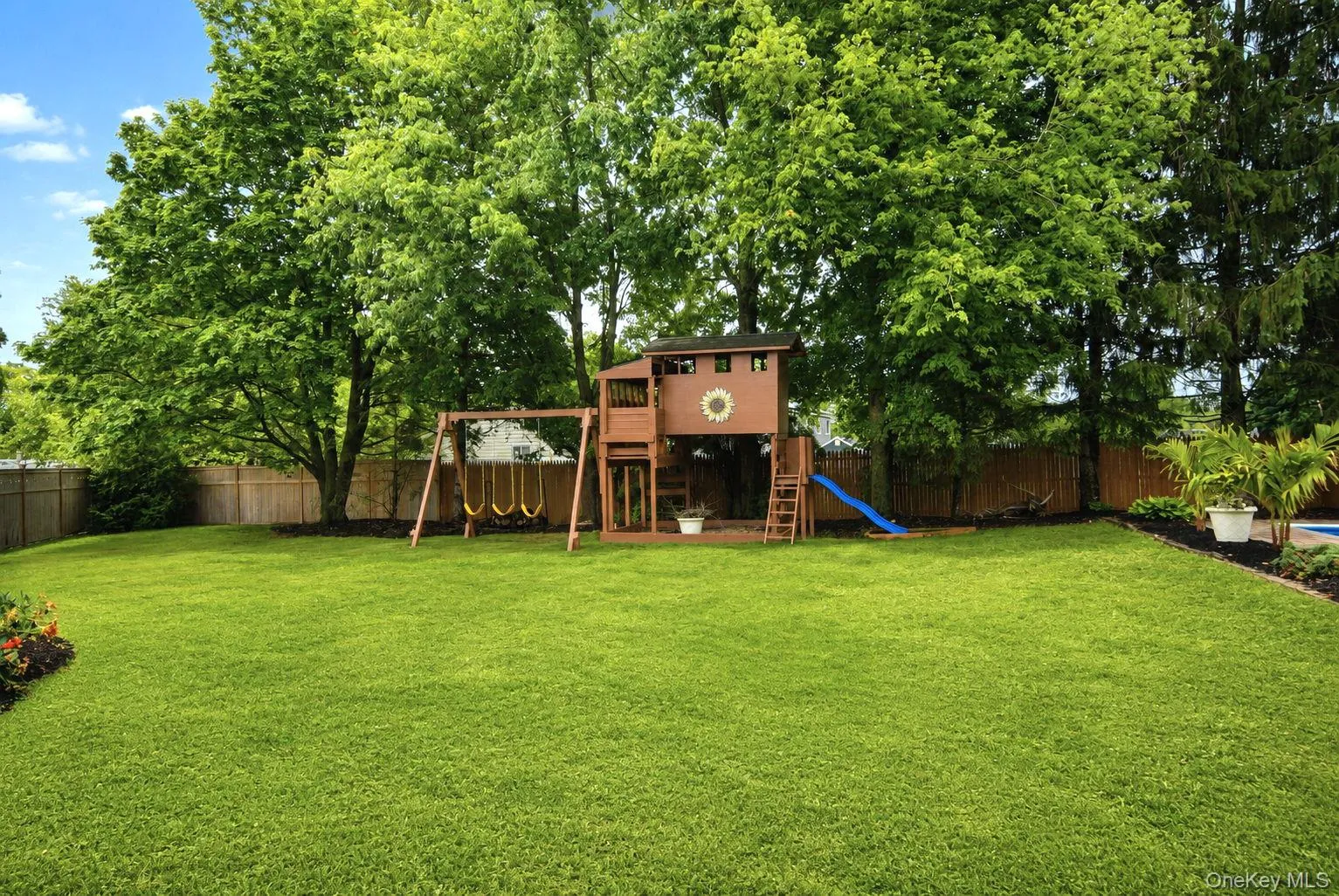 22 Puritan Avenue, Brookhaven, NY, 3 Bedrooms Bedrooms, 5 Rooms Rooms,2 BathroomsBathrooms,Residential,For Rent,Puritan,0,KEY1017501 22 Puritan Avenue, Brookhaven, NY, 3 Bedrooms Bedrooms, 5 Rooms Rooms,2 BathroomsBathrooms,Residential,For Rent,Puritan,0,KEY1017501