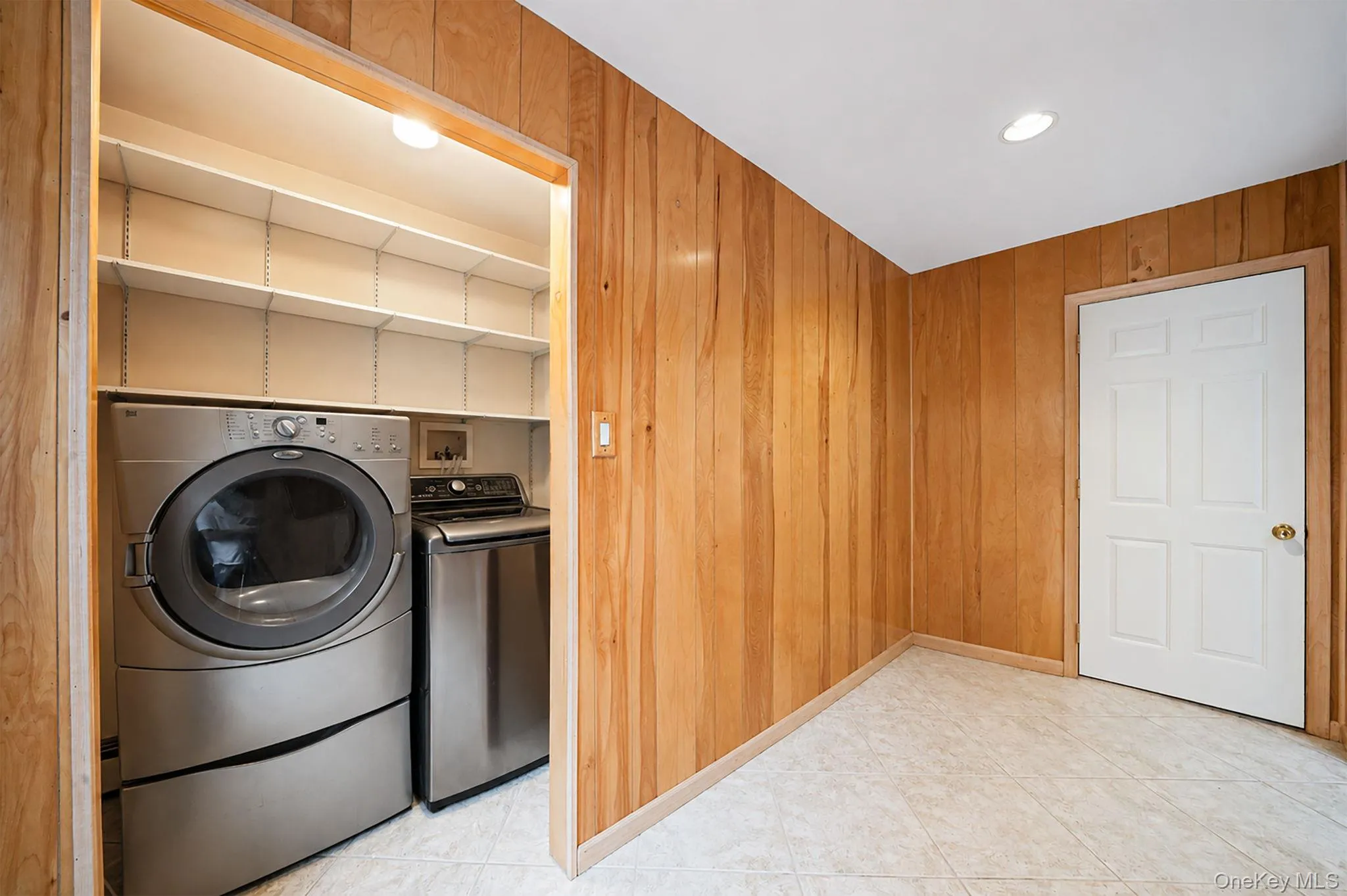 22 Puritan Avenue, Brookhaven, NY, 3 Bedrooms Bedrooms, 5 Rooms Rooms,2 BathroomsBathrooms,Residential,For Rent,Puritan,0,KEY1017501 22 Puritan Avenue, Brookhaven, NY, 3 Bedrooms Bedrooms, 5 Rooms Rooms,2 BathroomsBathrooms,Residential,For Rent,Puritan,0,KEY1017501