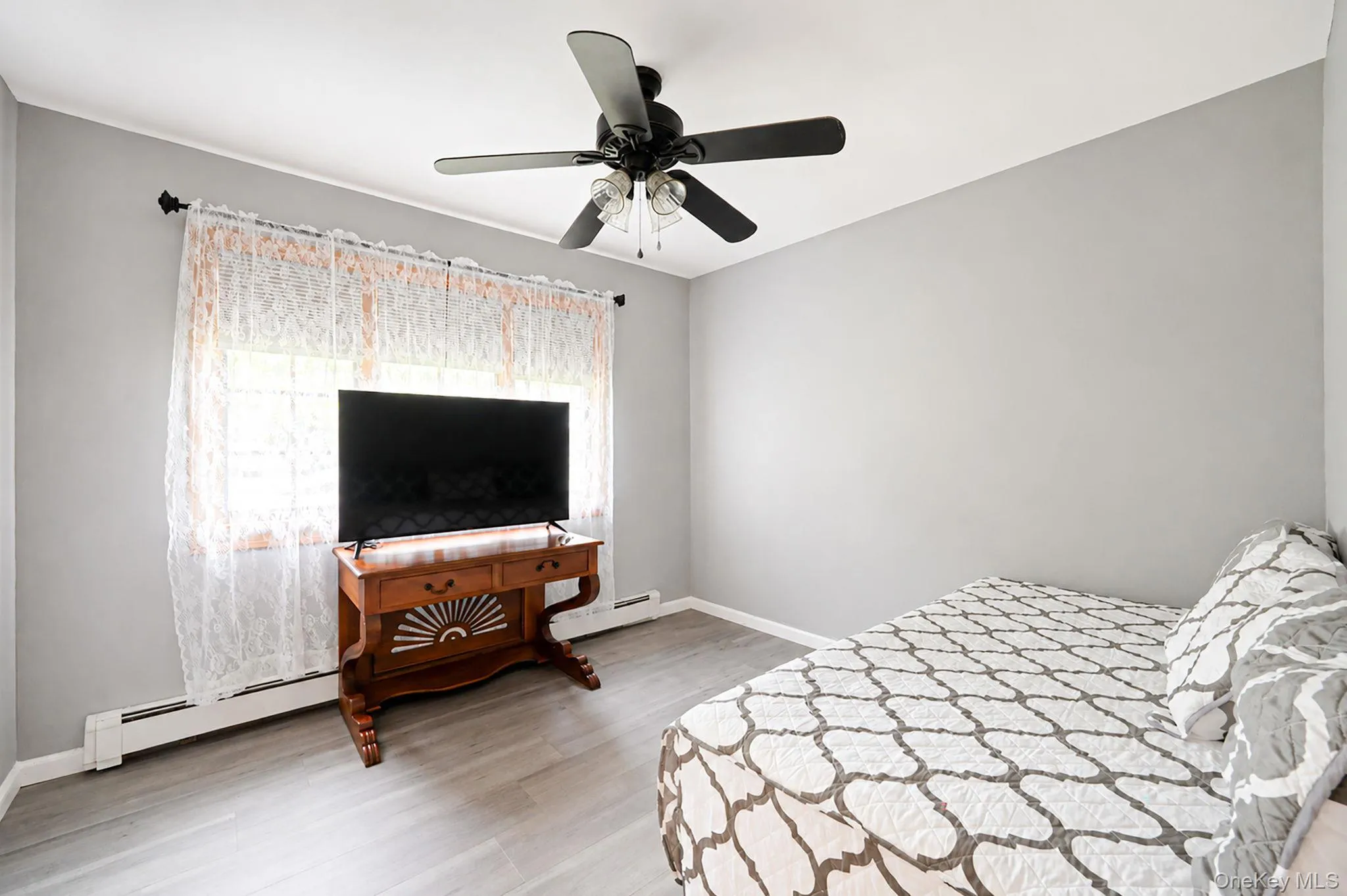 22 Puritan Avenue, Brookhaven, NY, 3 Bedrooms Bedrooms, 5 Rooms Rooms,2 BathroomsBathrooms,Residential,For Rent,Puritan,0,KEY1017501 22 Puritan Avenue, Brookhaven, NY, 3 Bedrooms Bedrooms, 5 Rooms Rooms,2 BathroomsBathrooms,Residential,For Rent,Puritan,0,KEY1017501