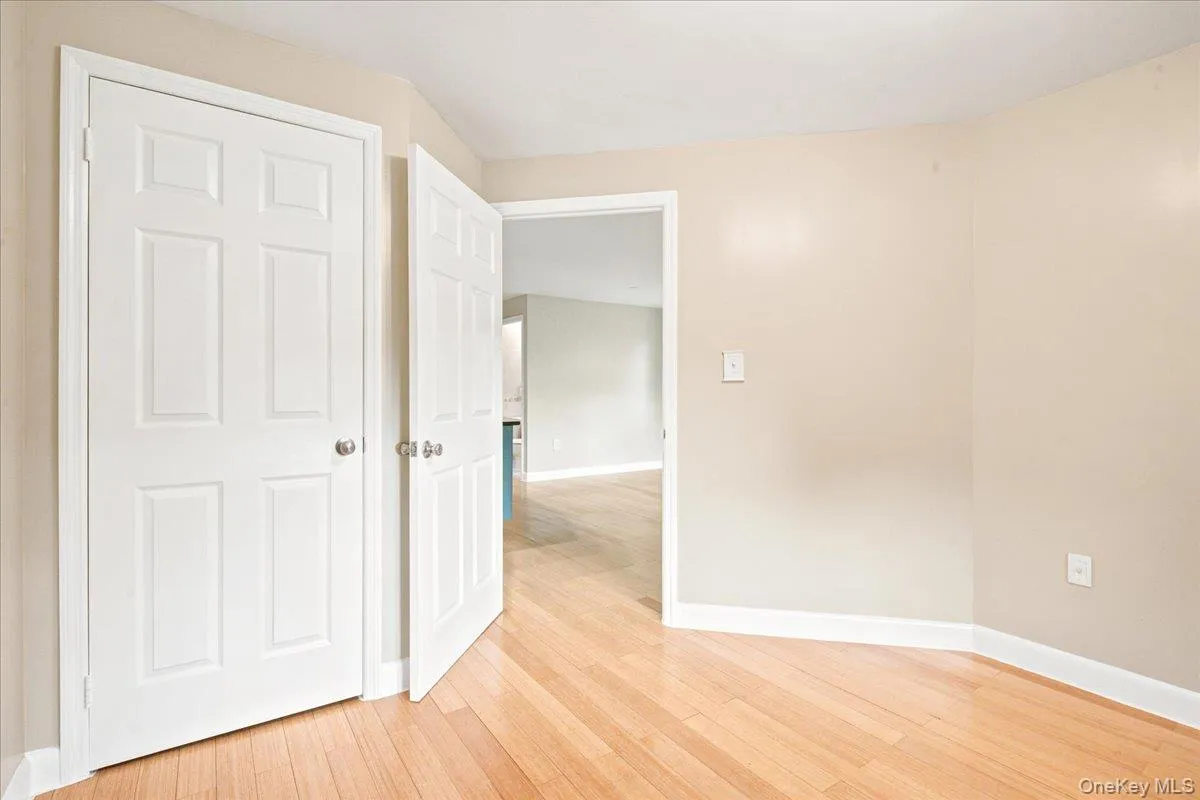 83-75 117th Street, New York, NY, 1 Bedroom Bedrooms, 4 Rooms Rooms,1 BathroomBathrooms,Residential,For Rent,117th,0,KEY1017503 83-75 117th Street, New York, NY, 1 Bedroom Bedrooms, 4 Rooms Rooms,1 BathroomBathrooms,Residential,For Rent,117th,0,KEY1017503