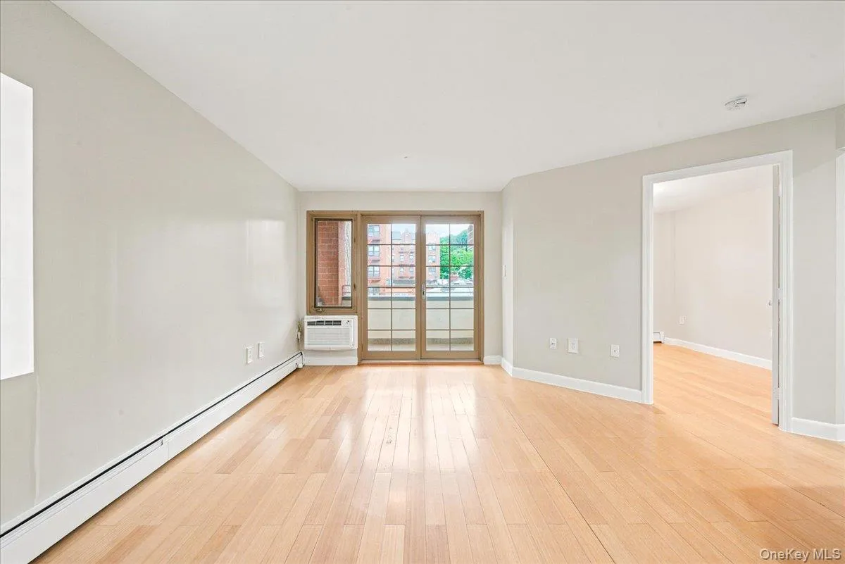 83-75 117th Street, New York, NY, 1 Bedroom Bedrooms, 4 Rooms Rooms,1 BathroomBathrooms,Residential,For Rent,117th,0,KEY1017503 83-75 117th Street, New York, NY, 1 Bedroom Bedrooms, 4 Rooms Rooms,1 BathroomBathrooms,Residential,For Rent,117th,0,KEY1017503