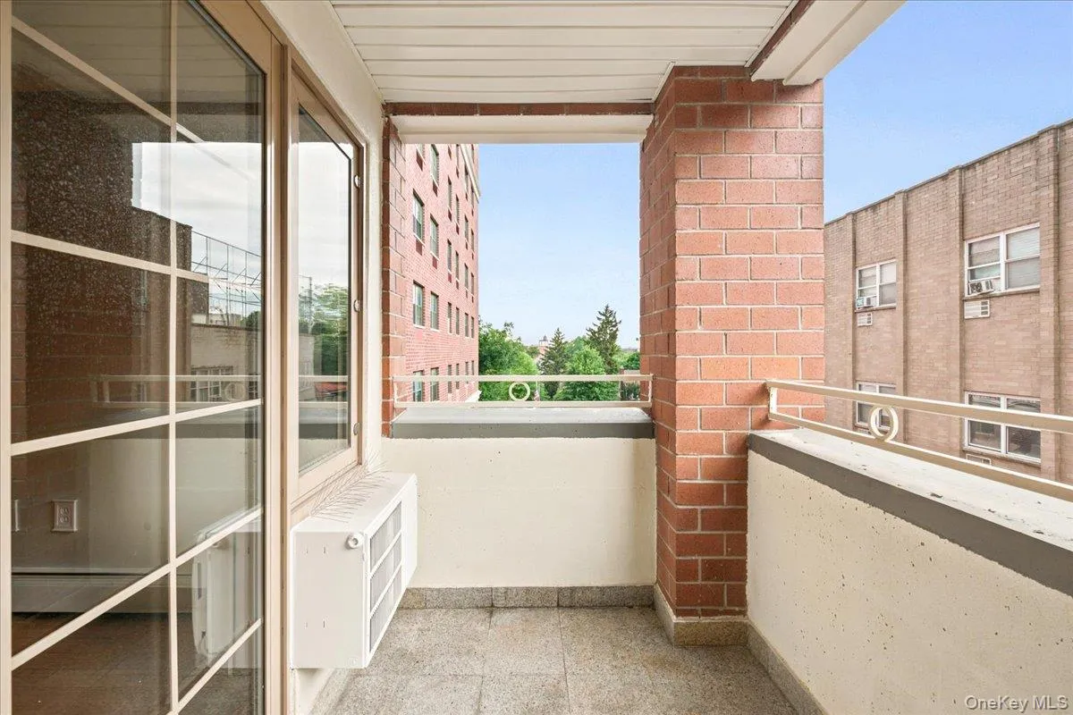 83-75 117th Street, New York, NY, 1 Bedroom Bedrooms, 4 Rooms Rooms,1 BathroomBathrooms,Residential,For Rent,117th,0,KEY1017503 83-75 117th Street, New York, NY, 1 Bedroom Bedrooms, 4 Rooms Rooms,1 BathroomBathrooms,Residential,For Rent,117th,0,KEY1017503