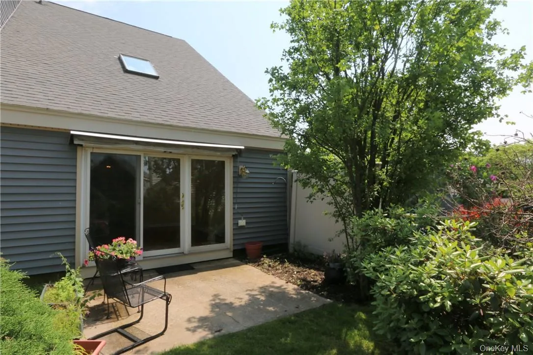 218 Stoneway Lane, Peekskill, NY, 2 Bedrooms Bedrooms, 5 Rooms Rooms,2 BathroomsBathrooms,Residential Lease,For Rent,Stoneway,0,1017505 218 Stoneway Lane, Peekskill, NY, 2 Bedrooms Bedrooms, 5 Rooms Rooms,2 BathroomsBathrooms,Residential Lease,For Rent,Stoneway,0,1017505