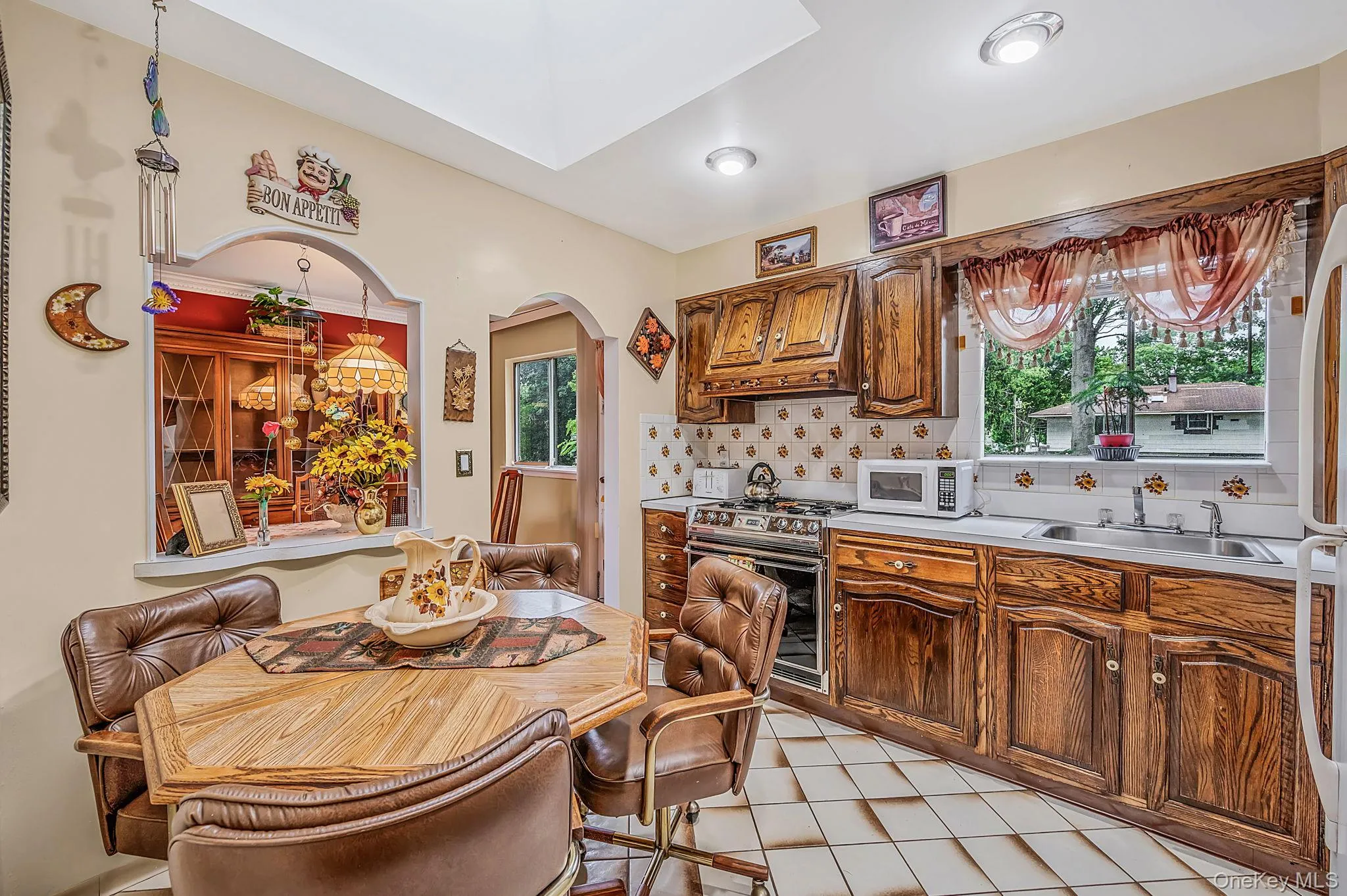90 Rhode Island Avenue, Islip, NY, 4 Bedrooms Bedrooms, 7 Rooms Rooms,1 BathroomBathrooms,Residential,For Rent,Rhode Island,0,KEY1017508 90 Rhode Island Avenue, Islip, NY, 4 Bedrooms Bedrooms, 7 Rooms Rooms,1 BathroomBathrooms,Residential,For Rent,Rhode Island,0,KEY1017508