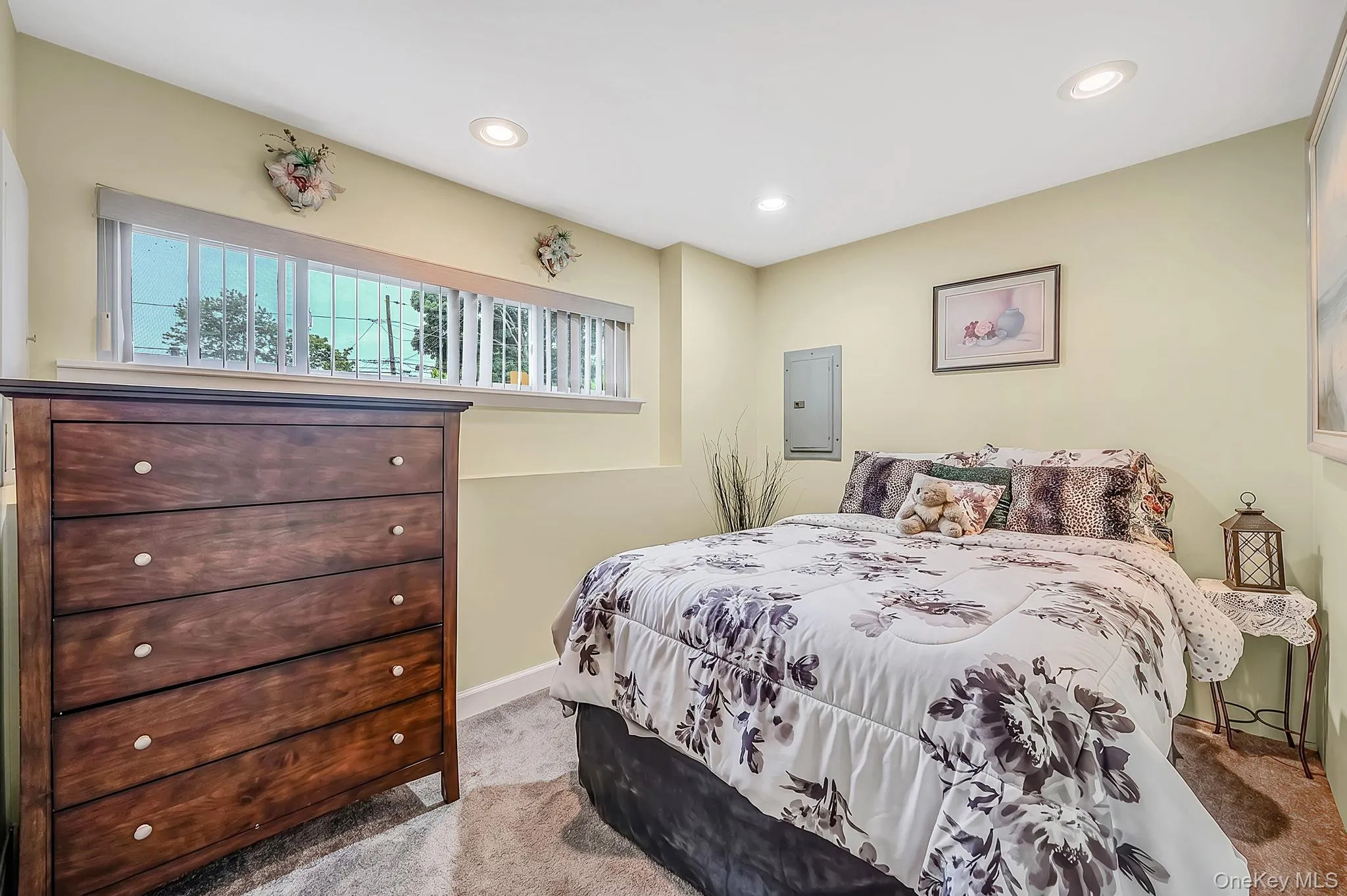 90 Rhode Island Avenue, Islip, NY, 4 Bedrooms Bedrooms, 7 Rooms Rooms,1 BathroomBathrooms,Residential,For Rent,Rhode Island,0,KEY1017508 90 Rhode Island Avenue, Islip, NY, 4 Bedrooms Bedrooms, 7 Rooms Rooms,1 BathroomBathrooms,Residential,For Rent,Rhode Island,0,KEY1017508