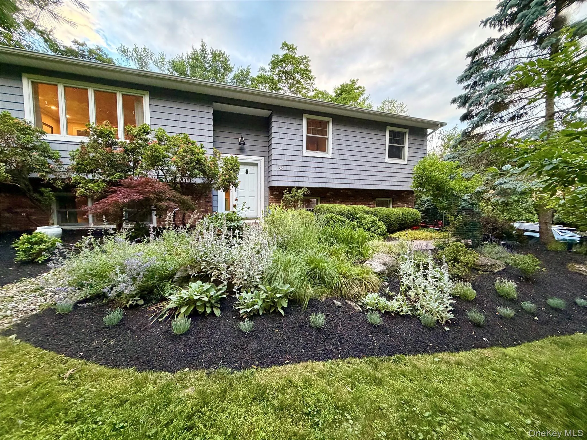 94 Hess Road, Clarkstown, NY, 4 Bedrooms Bedrooms, 7 Rooms Rooms,3 BathroomsBathrooms,Residential,For Rent,Hess,0,1017511 94 Hess Road, Clarkstown, NY, 4 Bedrooms Bedrooms, 7 Rooms Rooms,3 BathroomsBathrooms,Residential,For Rent,Hess,0,1017511