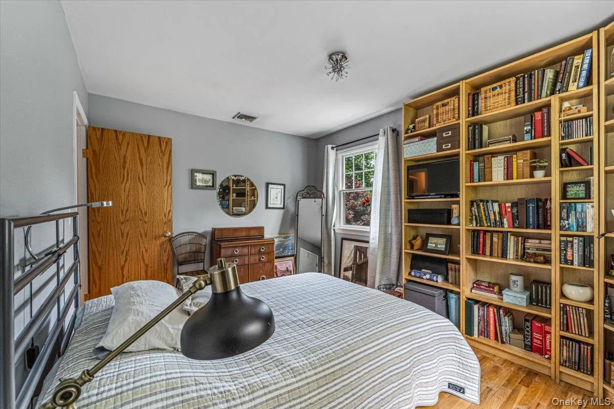 94 Hess Road, Clarkstown, NY, 4 Bedrooms Bedrooms, 7 Rooms Rooms,3 BathroomsBathrooms,Residential,For Rent,Hess,0,1017511 94 Hess Road, Clarkstown, NY, 4 Bedrooms Bedrooms, 7 Rooms Rooms,3 BathroomsBathrooms,Residential,For Rent,Hess,0,1017511