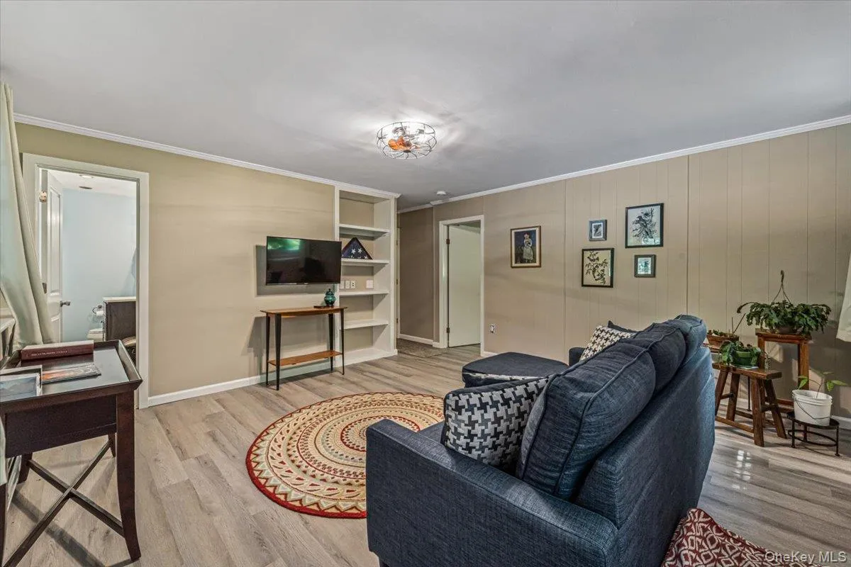 94 Hess Road, Clarkstown, NY, 4 Bedrooms Bedrooms, 7 Rooms Rooms,3 BathroomsBathrooms,Residential,For Rent,Hess,0,1017511 94 Hess Road, Clarkstown, NY, 4 Bedrooms Bedrooms, 7 Rooms Rooms,3 BathroomsBathrooms,Residential,For Rent,Hess,0,1017511