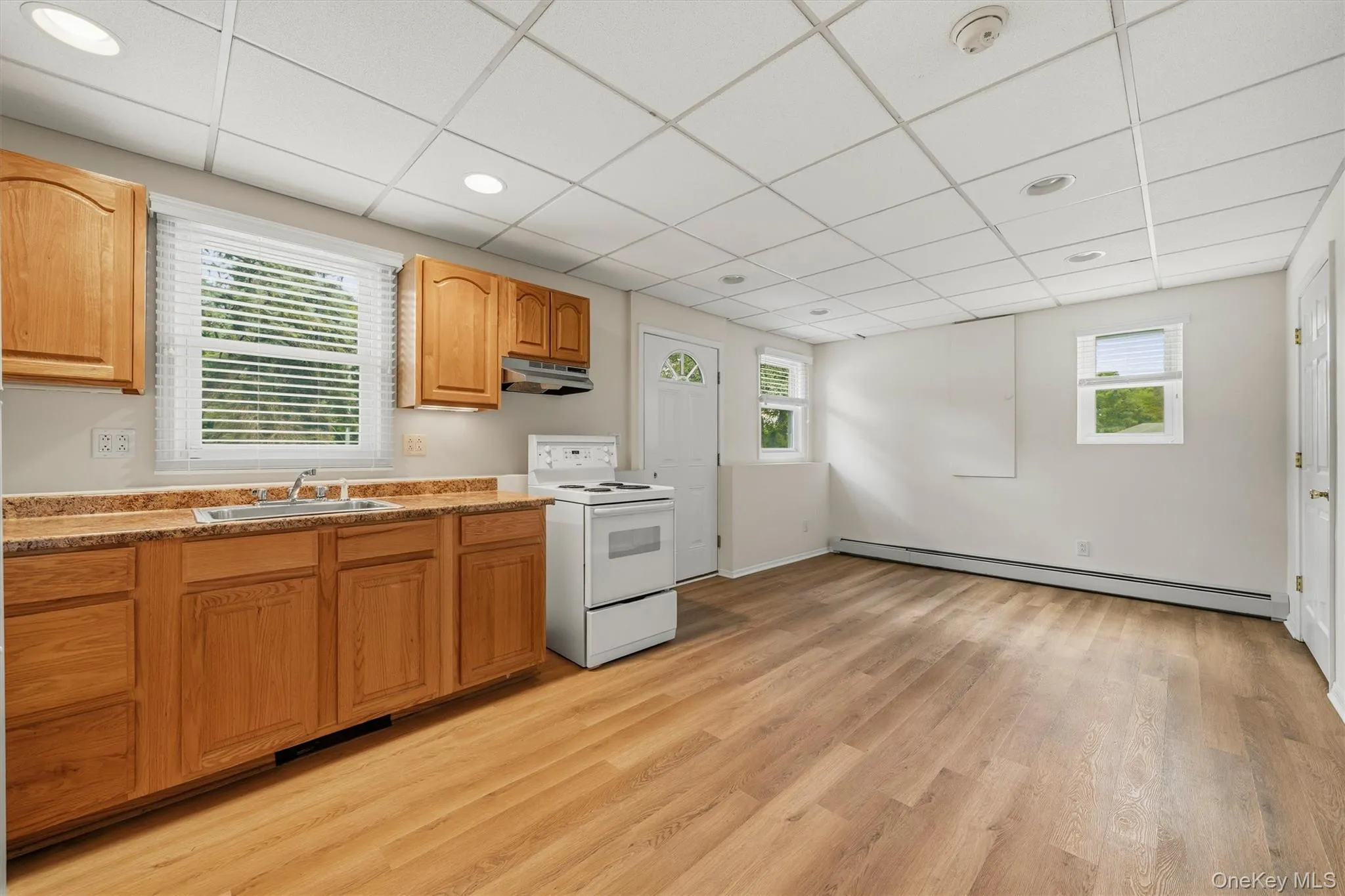 6 May Court, Stony Point, NY, 3 Bedrooms Bedrooms, 11 Rooms Rooms,2 BathroomsBathrooms,Residential,For Rent,May,0,KEY1017512 6 May Court, Stony Point, NY, 3 Bedrooms Bedrooms, 11 Rooms Rooms,2 BathroomsBathrooms,Residential,For Rent,May,0,KEY1017512