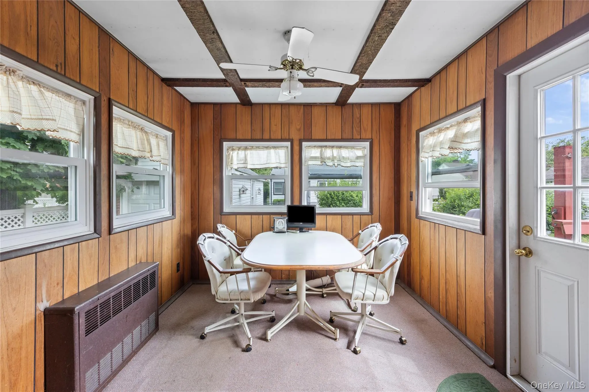 637 Stratford Road, Hempstead, NY, 4 Bedrooms Bedrooms, 7 Rooms Rooms,1 BathroomBathrooms,Residential,For Rent,Stratford,0,KEY1017513 637 Stratford Road, Hempstead, NY, 4 Bedrooms Bedrooms, 7 Rooms Rooms,1 BathroomBathrooms,Residential,For Rent,Stratford,0,KEY1017513