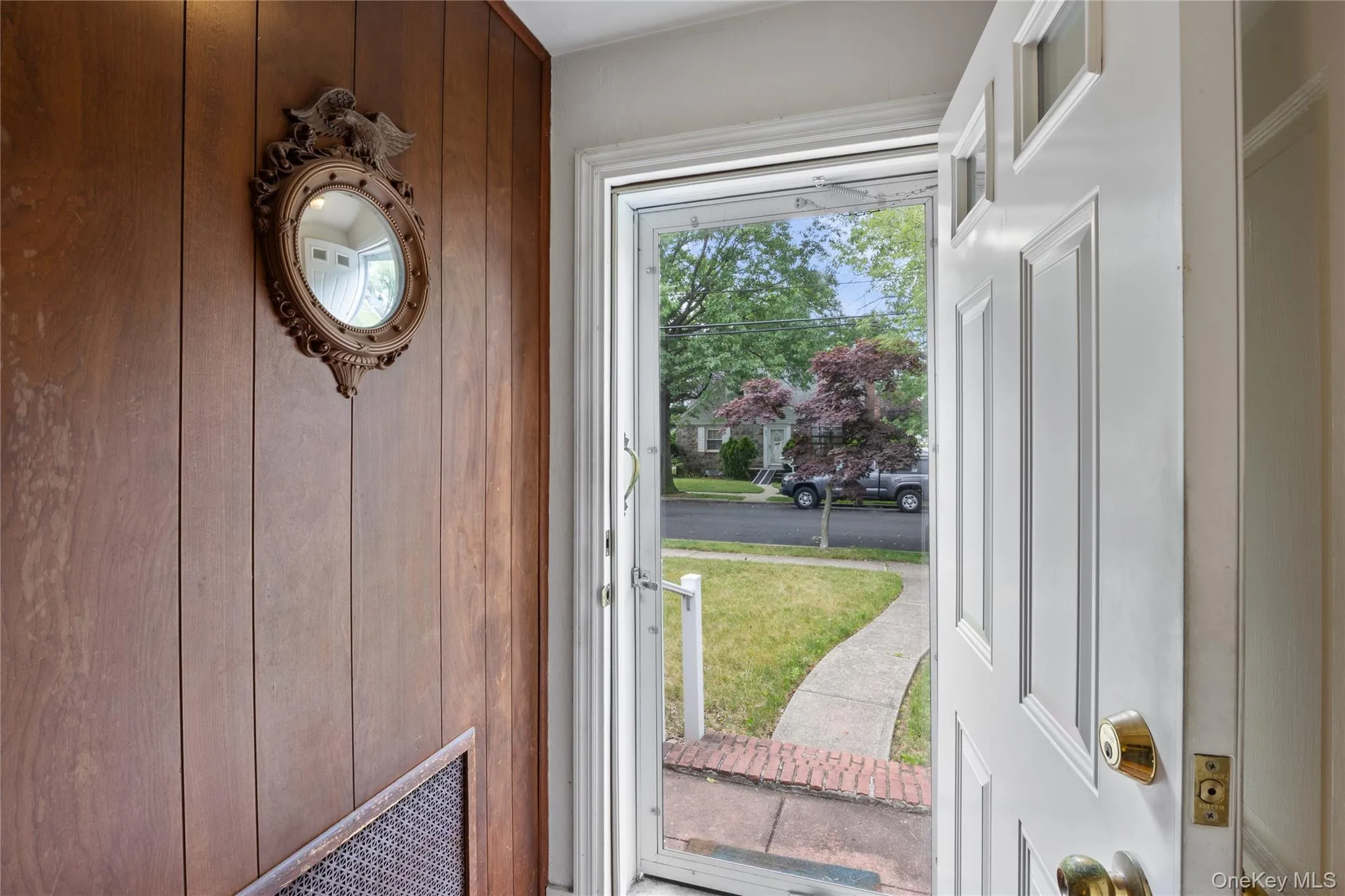 637 Stratford Road, Hempstead, NY, 4 Bedrooms Bedrooms, 7 Rooms Rooms,1 BathroomBathrooms,Residential,For Rent,Stratford,0,KEY1017513 637 Stratford Road, Hempstead, NY, 4 Bedrooms Bedrooms, 7 Rooms Rooms,1 BathroomBathrooms,Residential,For Rent,Stratford,0,KEY1017513