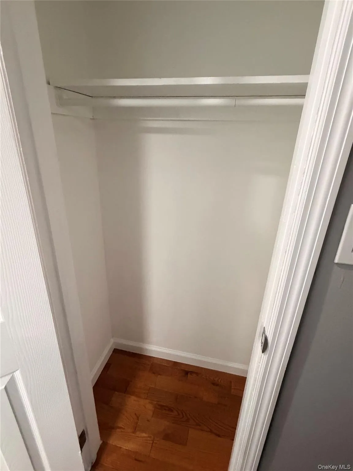 147-15 225th Street, New York, NY, 3 Bedrooms Bedrooms, 5 Rooms Rooms,1 BathroomBathrooms,Residential Lease,For Rent,225th,0,1017515 147-15 225th Street, New York, NY, 3 Bedrooms Bedrooms, 5 Rooms Rooms,1 BathroomBathrooms,Residential Lease,For Rent,225th,0,1017515