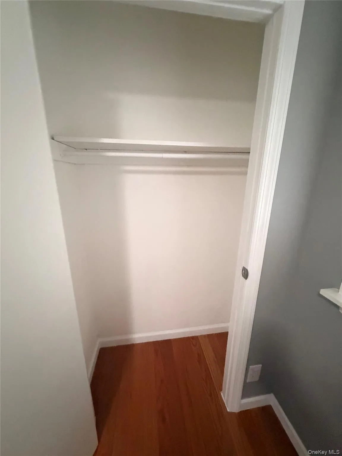 147-15 225th Street, New York, NY, 3 Bedrooms Bedrooms, 5 Rooms Rooms,1 BathroomBathrooms,Residential Lease,For Rent,225th,0,1017515 147-15 225th Street, New York, NY, 3 Bedrooms Bedrooms, 5 Rooms Rooms,1 BathroomBathrooms,Residential Lease,For Rent,225th,0,1017515