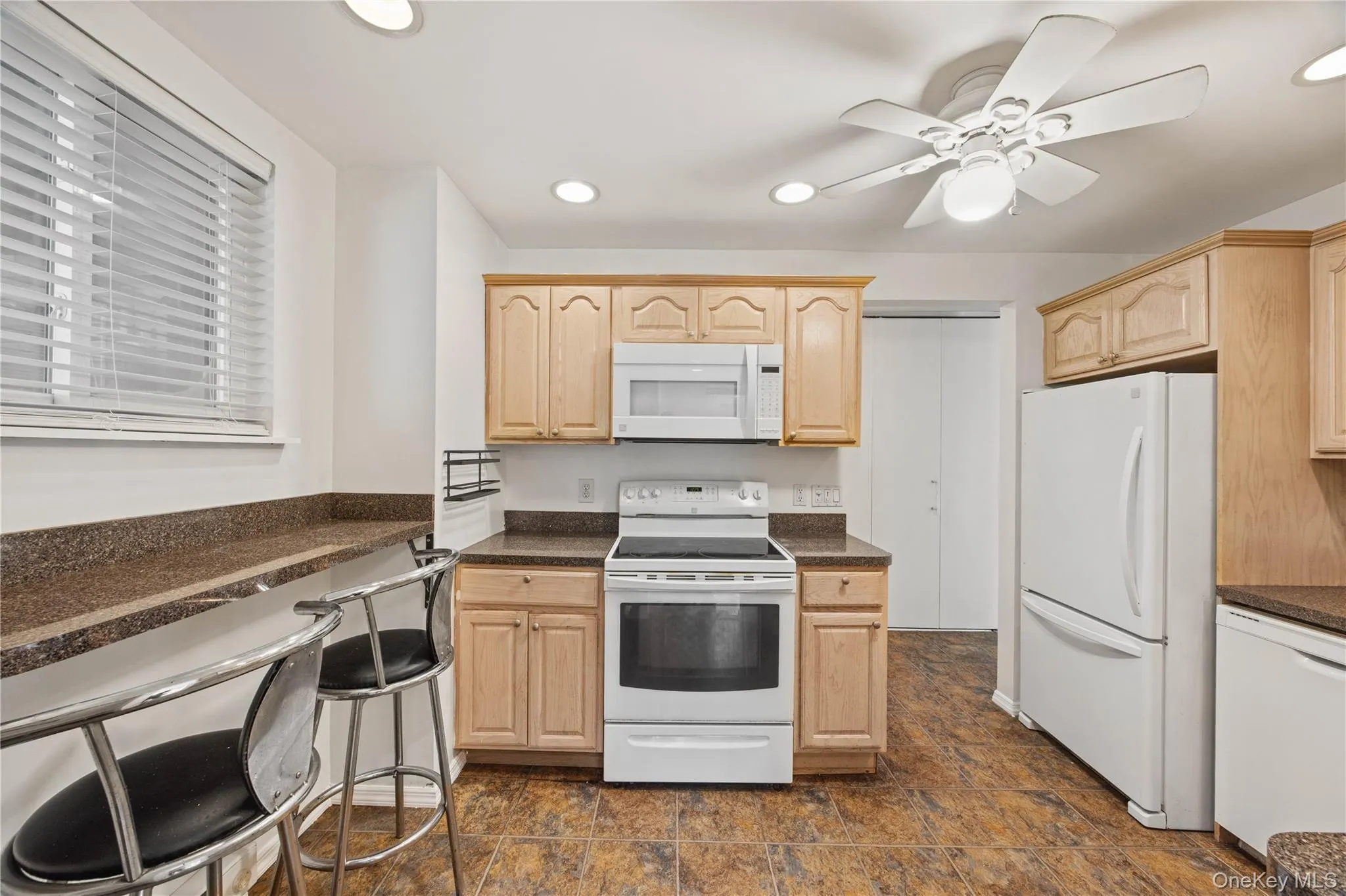 104 Drew Lane, Carmel, NY, 2 Bedrooms Bedrooms, 4 Rooms Rooms,2 BathroomsBathrooms,Residential,For Rent,Drew,0,KEY1017520 104 Drew Lane, Carmel, NY, 2 Bedrooms Bedrooms, 4 Rooms Rooms,2 BathroomsBathrooms,Residential,For Rent,Drew,0,KEY1017520