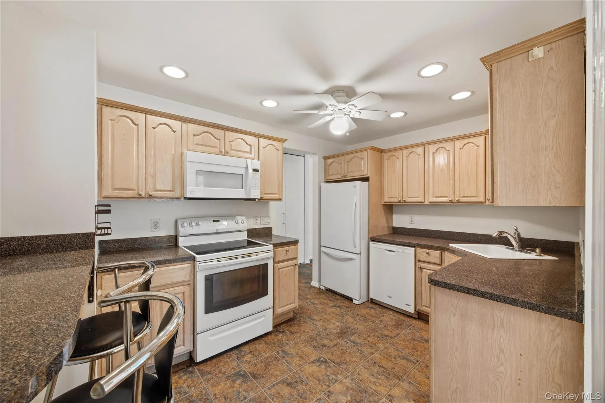 104 Drew Lane, Carmel, NY, 2 Bedrooms Bedrooms, 4 Rooms Rooms,2 BathroomsBathrooms,Residential,For Rent,Drew,0,KEY1017520 104 Drew Lane, Carmel, NY, 2 Bedrooms Bedrooms, 4 Rooms Rooms,2 BathroomsBathrooms,Residential,For Rent,Drew,0,KEY1017520