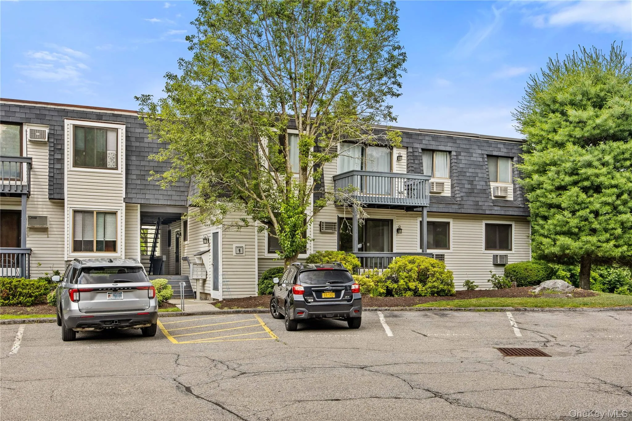 104 Drew Lane, Carmel, NY, 2 Bedrooms Bedrooms, 4 Rooms Rooms,2 BathroomsBathrooms,Residential,For Rent,Drew,0,KEY1017520 104 Drew Lane, Carmel, NY, 2 Bedrooms Bedrooms, 4 Rooms Rooms,2 BathroomsBathrooms,Residential,For Rent,Drew,0,KEY1017520
